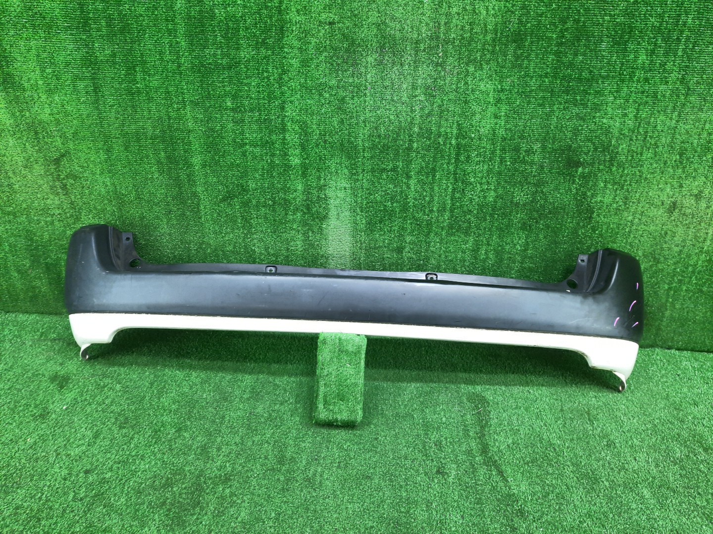 Бампер задний TOYOTA PROBOX, SUCCEED NSP160V, NCP160V, NCP165V, NHP160V ,12164 1 ракурс Бампер задний TOYOTA PROBOX, SUCCEED NSP160V, NCP160V, NCP165V, NHP160V ,12164 1 ракурс