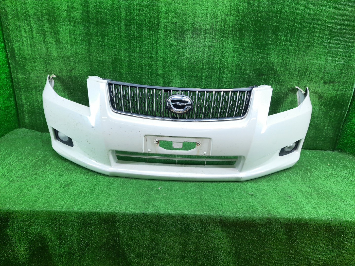 Бампер передний TOYOTA COROLLA FIELDER, COROLLA AXIO ZRE144G, ZRE142G, NZE144G, NZE141G, NZE141, NZE144, ZRE142, ZRE144 12189 1 ракурс Бампер передний TOYOTA COROLLA FIELDER, COROLLA AXIO ZRE144G, ZRE142G, NZE144G, NZE141G, NZE141, NZE144, ZRE142, ZRE144 12189 1 ракурс