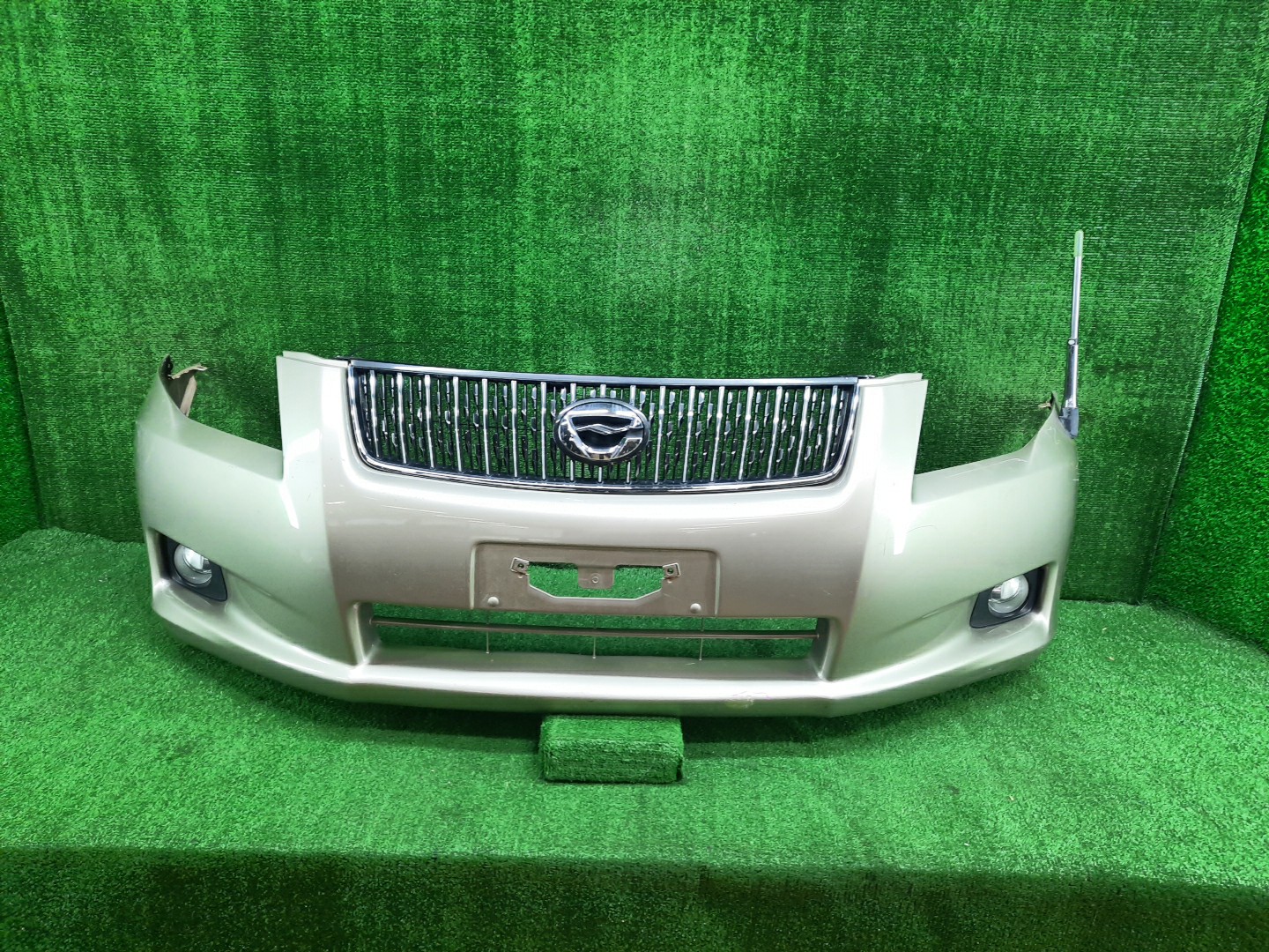 Бампер передний TOYOTA COROLLA FIELDER, COROLLA AXIO ZRE144G, ZRE142G, NZE144G, NZE141G, NZE141, NZE144, ZRE142, ZRE144 12202 1 ракурс Бампер передний TOYOTA COROLLA FIELDER, COROLLA AXIO ZRE144G, ZRE142G, NZE144G, NZE141G, NZE141, NZE144, ZRE142, ZRE144 12202 1 ракурс