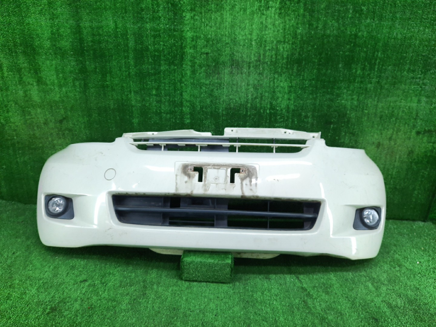 Бампер передний TOYOTA PASSO, BOON KGC15, KGC10, QNC10, M301S, M310S, M312S, M300S 12272 1 ракурс