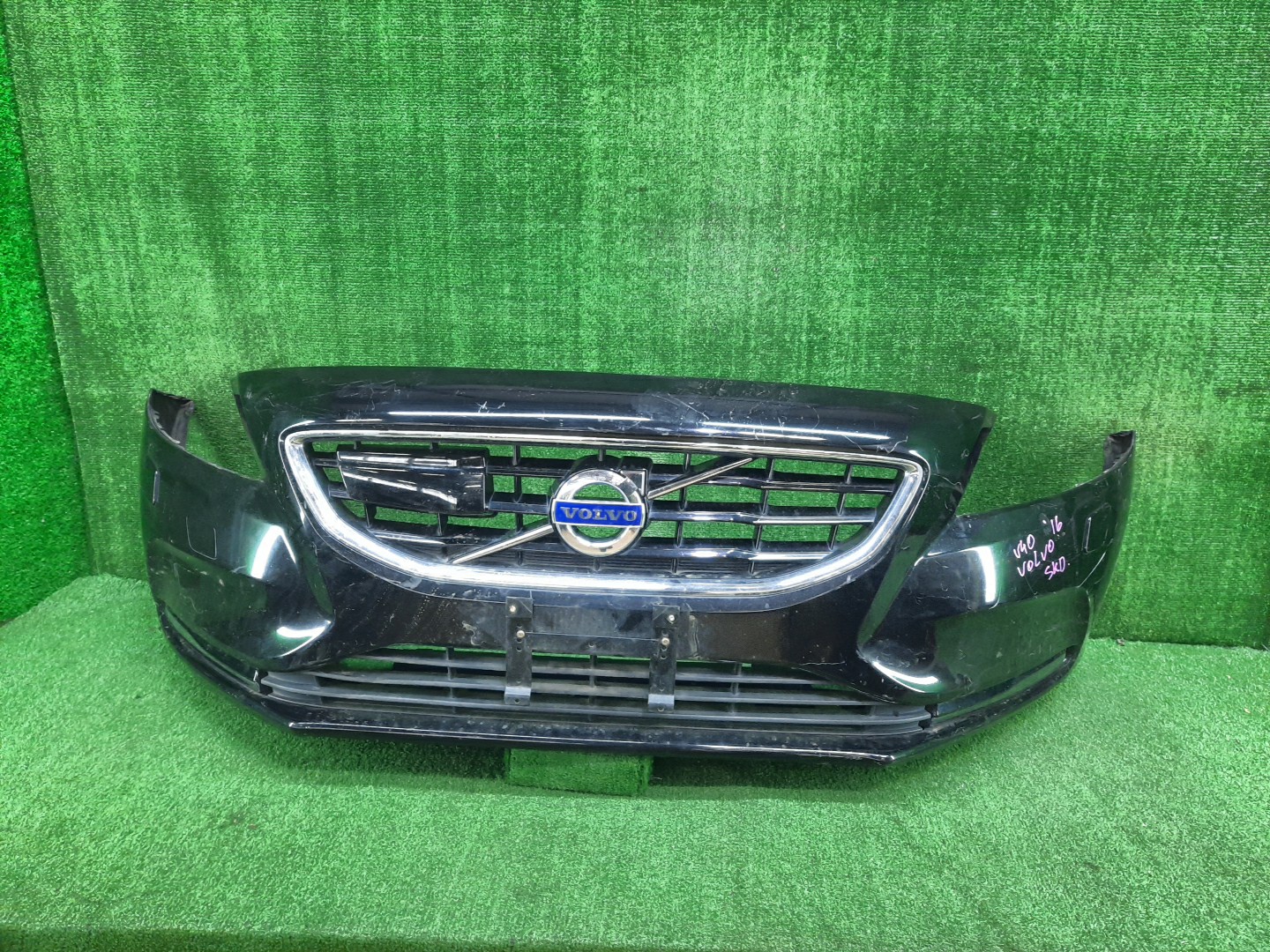 Бампер передний VOLVO V40 MZ63, MV, MV48 12282 1 ракурс