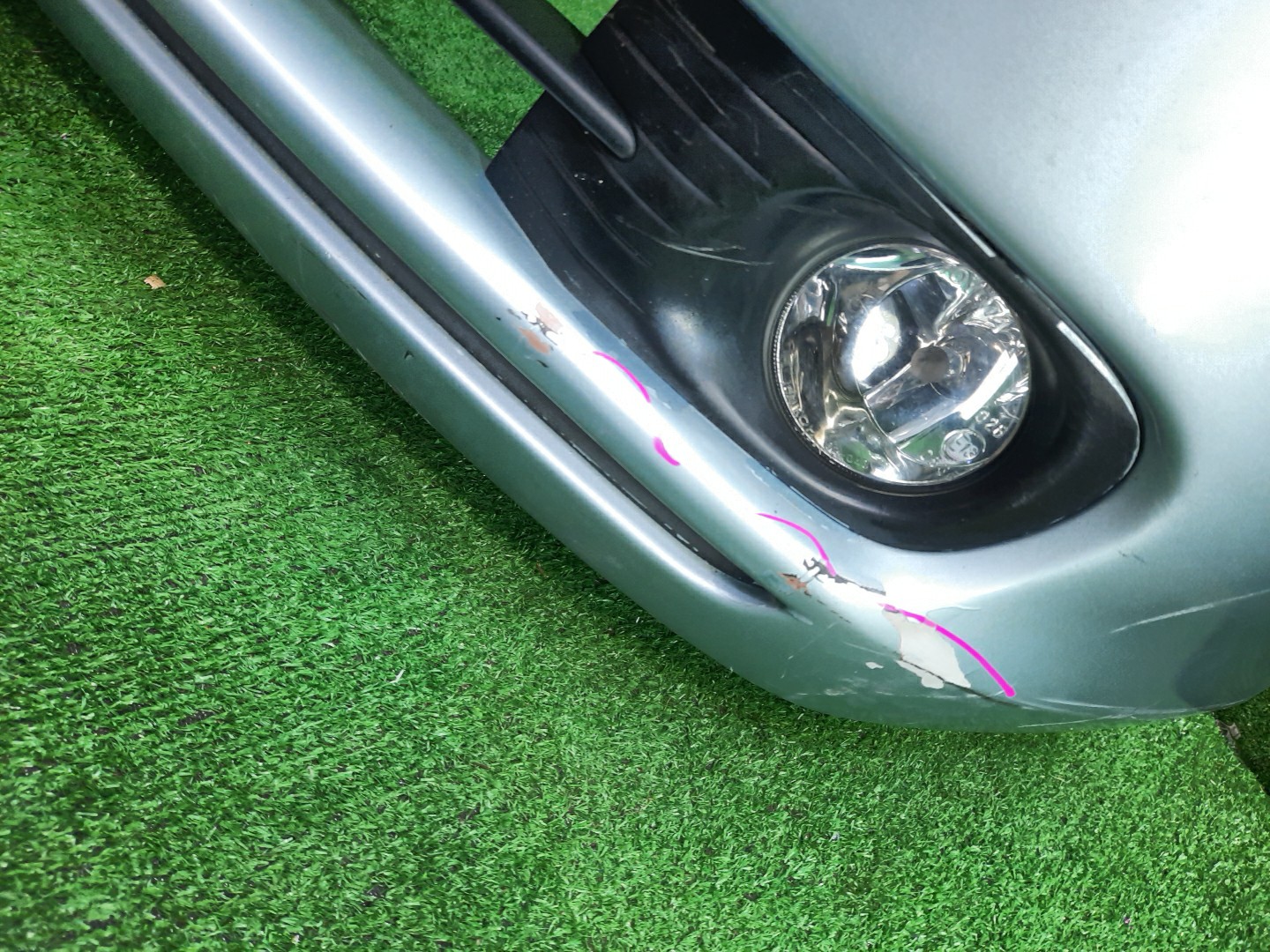 Бампер передний TOYOTA ALLION ZZT240, NZT240, AZT240, ZZT245 12336 4 ракурс