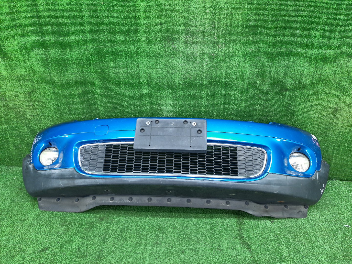 Бампер передний MINI CABRIO, HATCH R57, R56 12383 1 ракурс Бампер передний MINI CABRIO, HATCH R57, R56 12383 1 ракурс