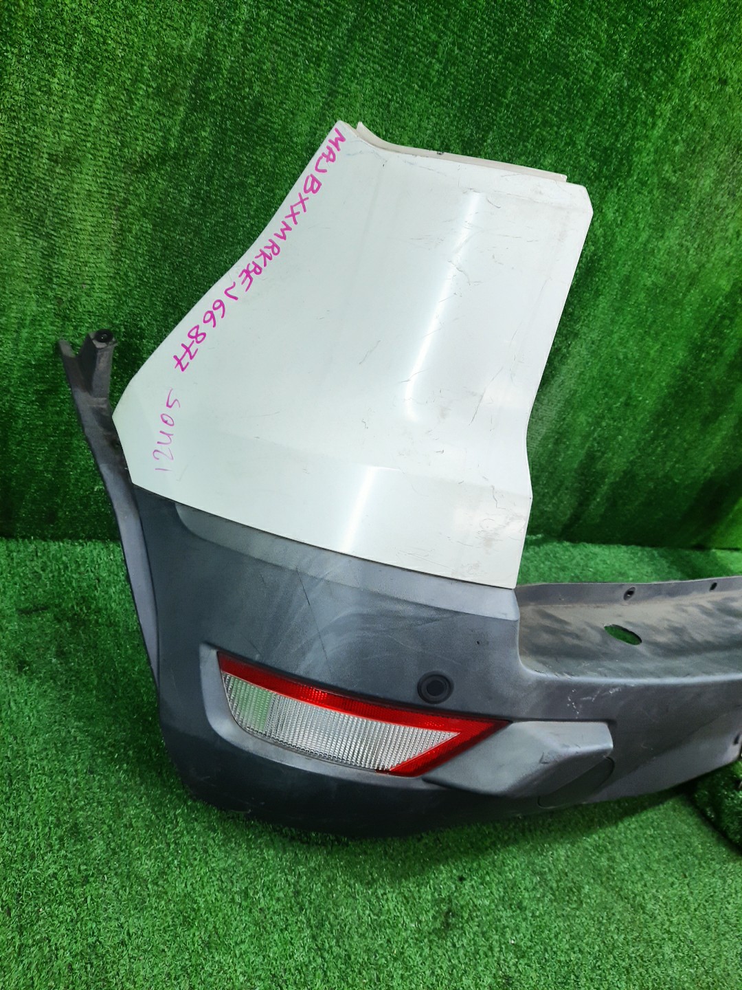 Бампер задний FORD ECOSPORT B515 12405 2 ракурс