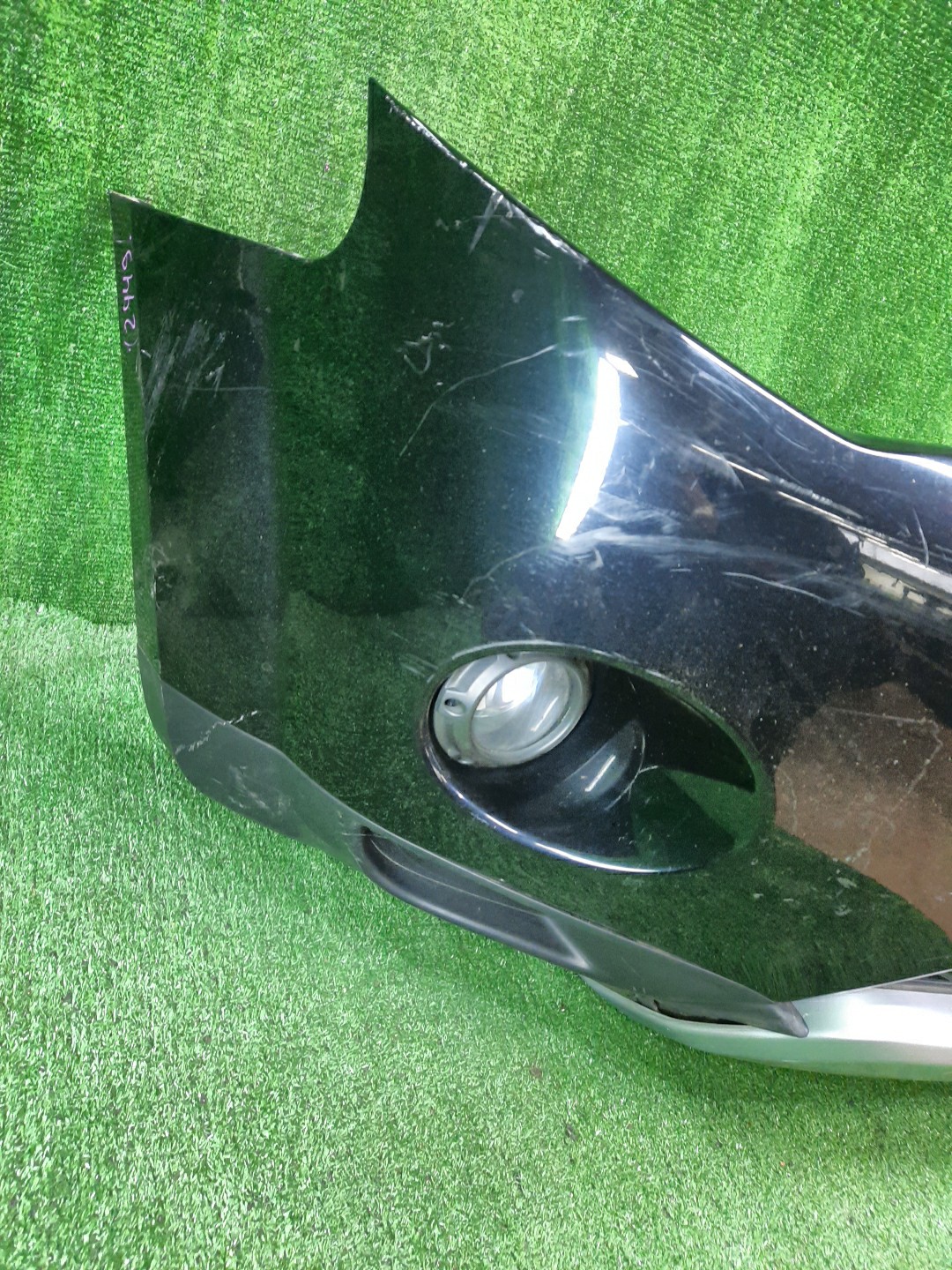 Бампер передний MITSUBISHI OUTLANDER CW4W, CW6W, CW5W 12449 2 ракурс Бампер передний MITSUBISHI OUTLANDER CW4W, CW6W, CW5W 12449 2 ракурс