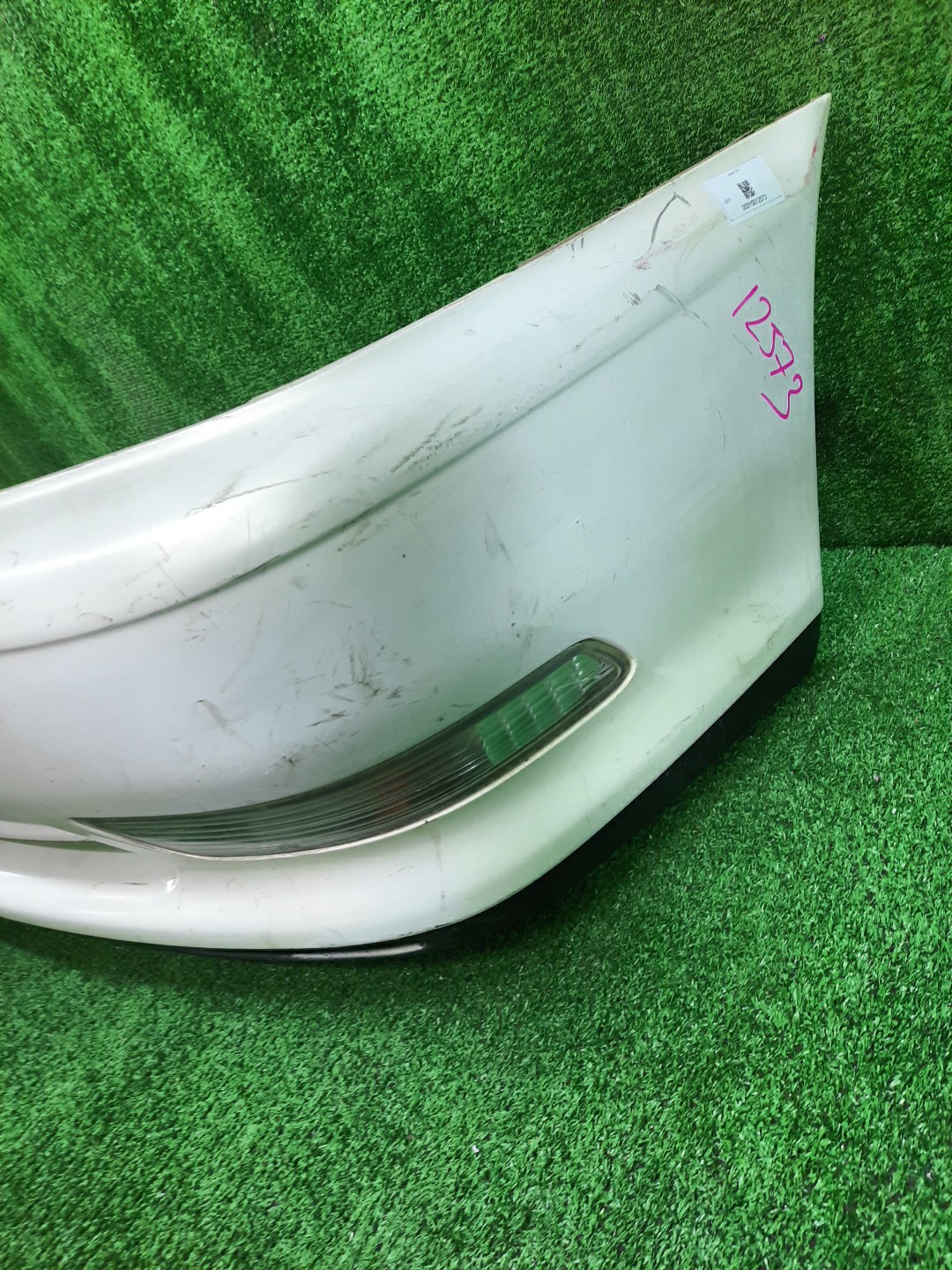 Бампер передний TOYOTA CRESTA GX100, JZX100, JZX101, LX100, GX105, JZX105, SX100 12573 5 ракурс