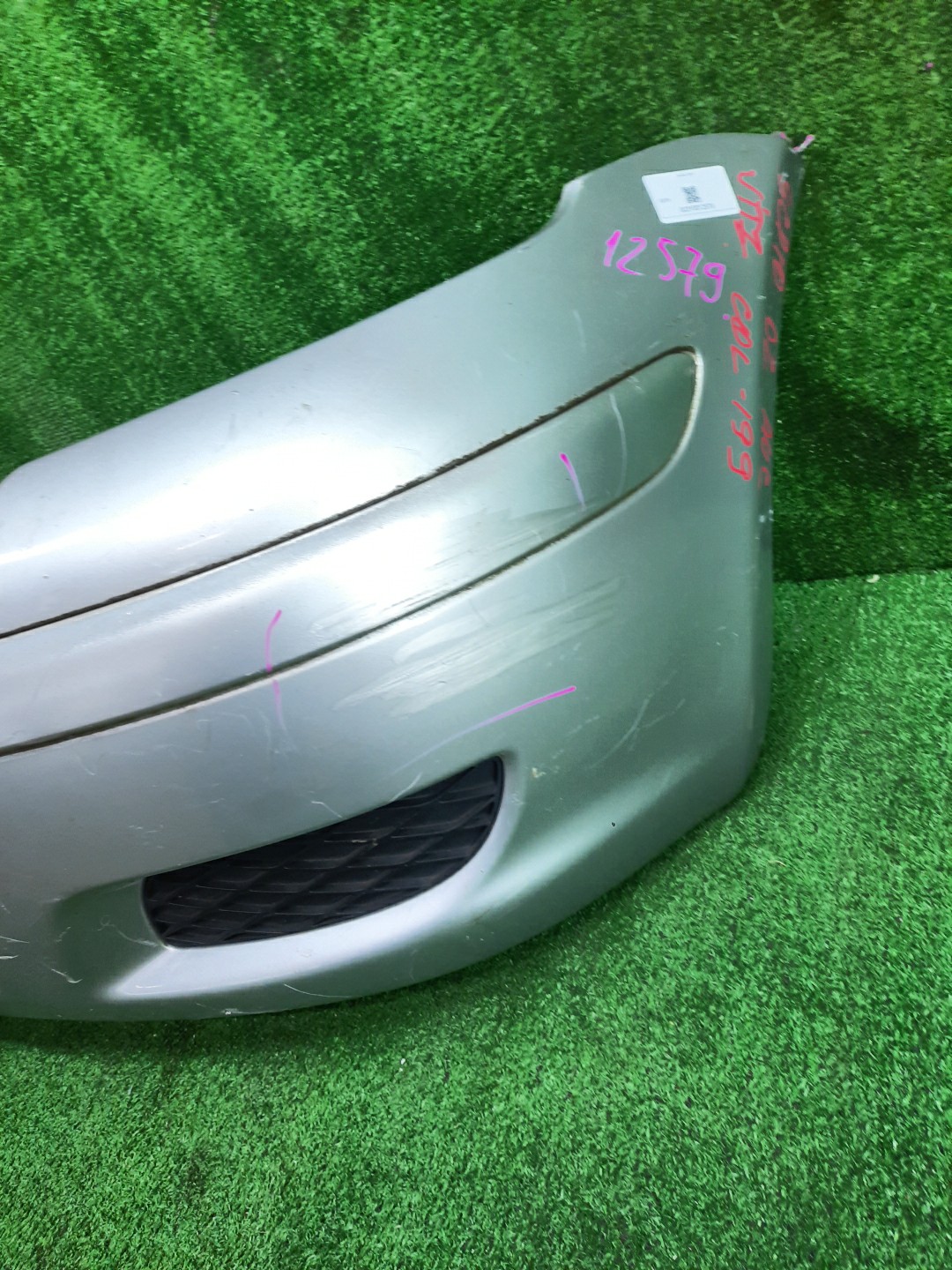 Бампер передний TOYOTA VITZ, YARIS SCP10, NCP10, SCP13, NCP15, NCP11, NCP13 12579 4 ракурс