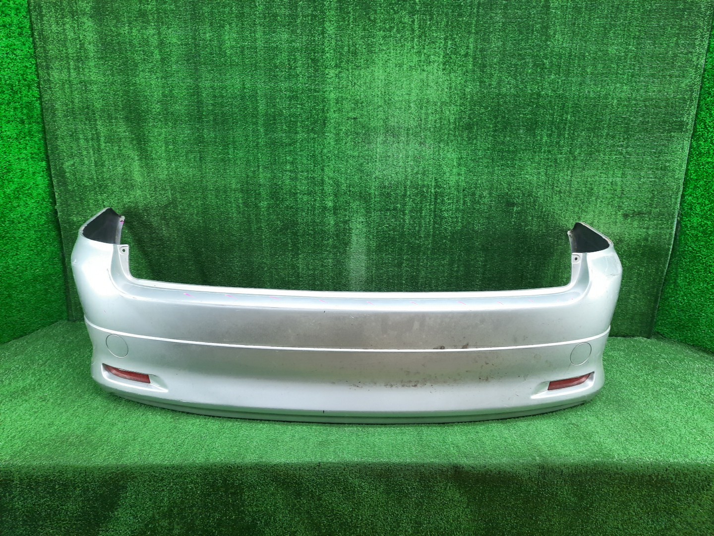 Бампер задний TOYOTA IPSUM ACM21W, ACM26W 12637 1 ракурс