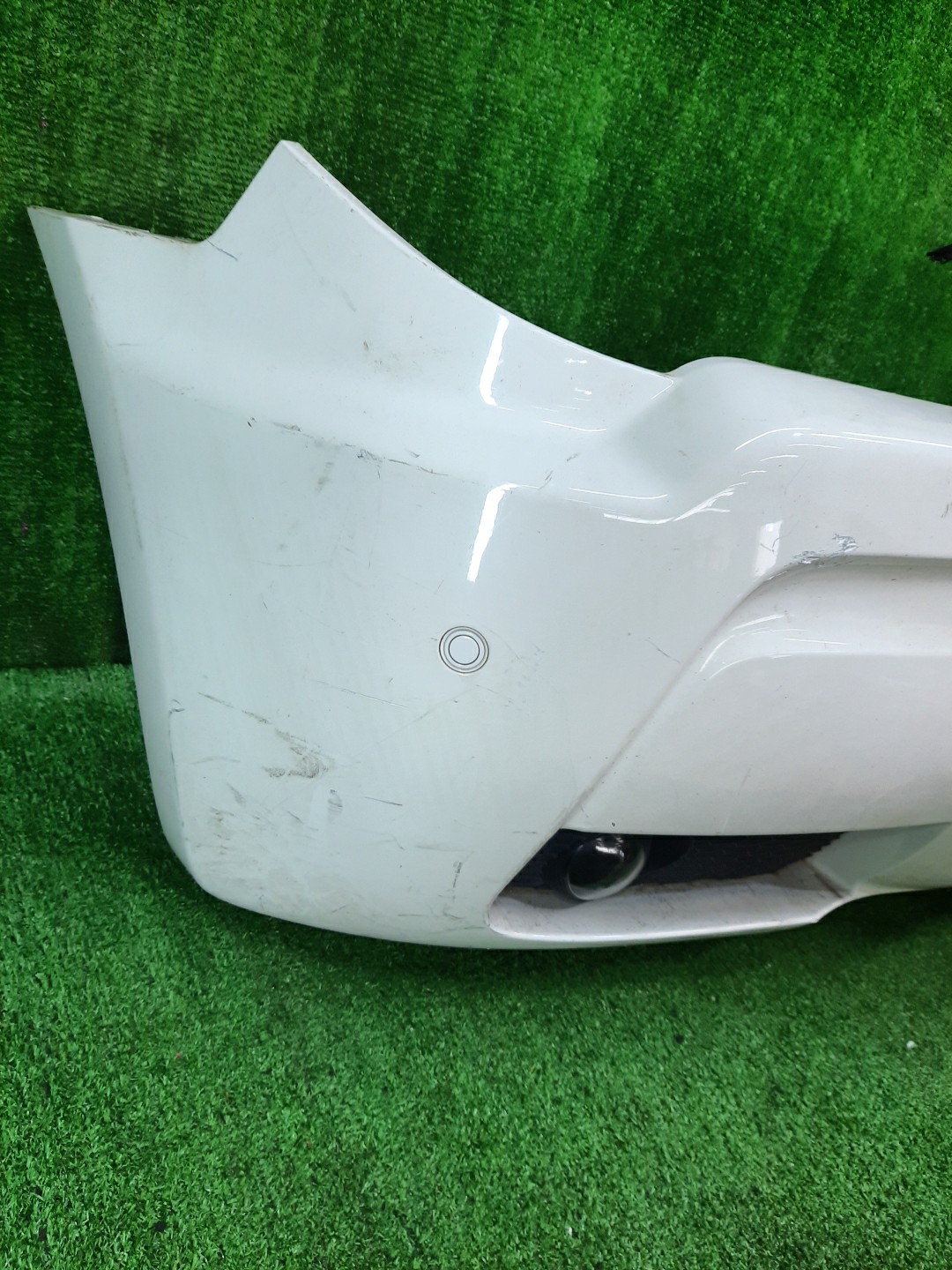 Бампер передний BMW X3 E83 12690 2 ракурс