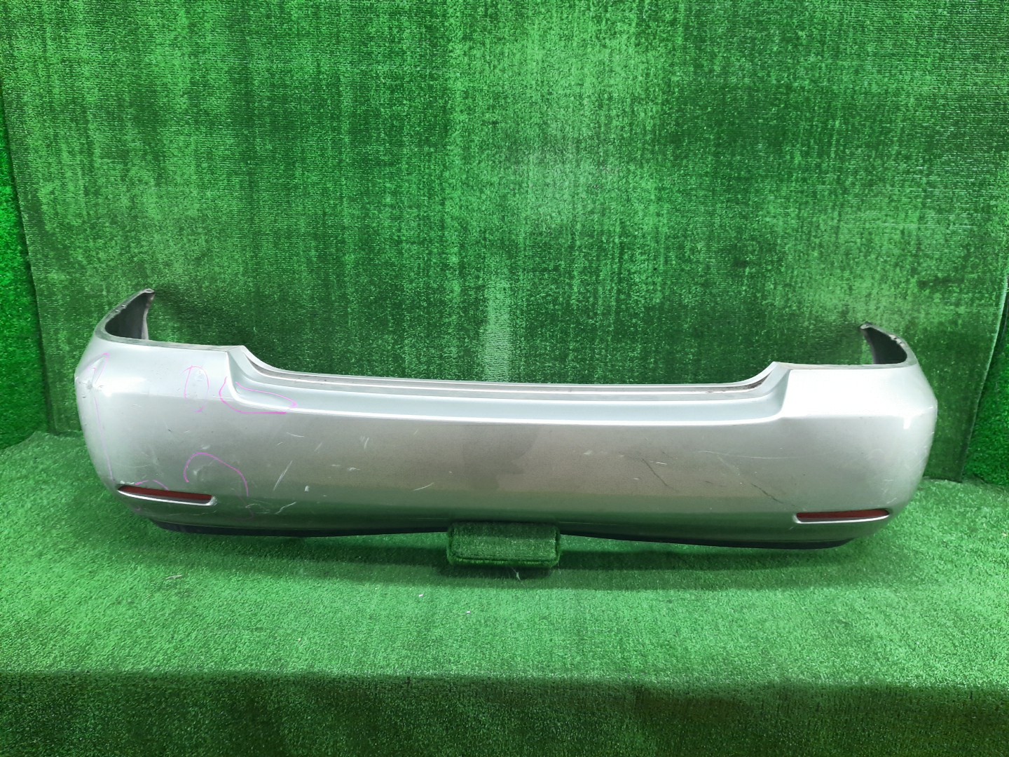 Бампер задний TOYOTA COROLLA ZZE124, NZE121, NZE120, ZZE122, NZE124 12753 1 ракурс