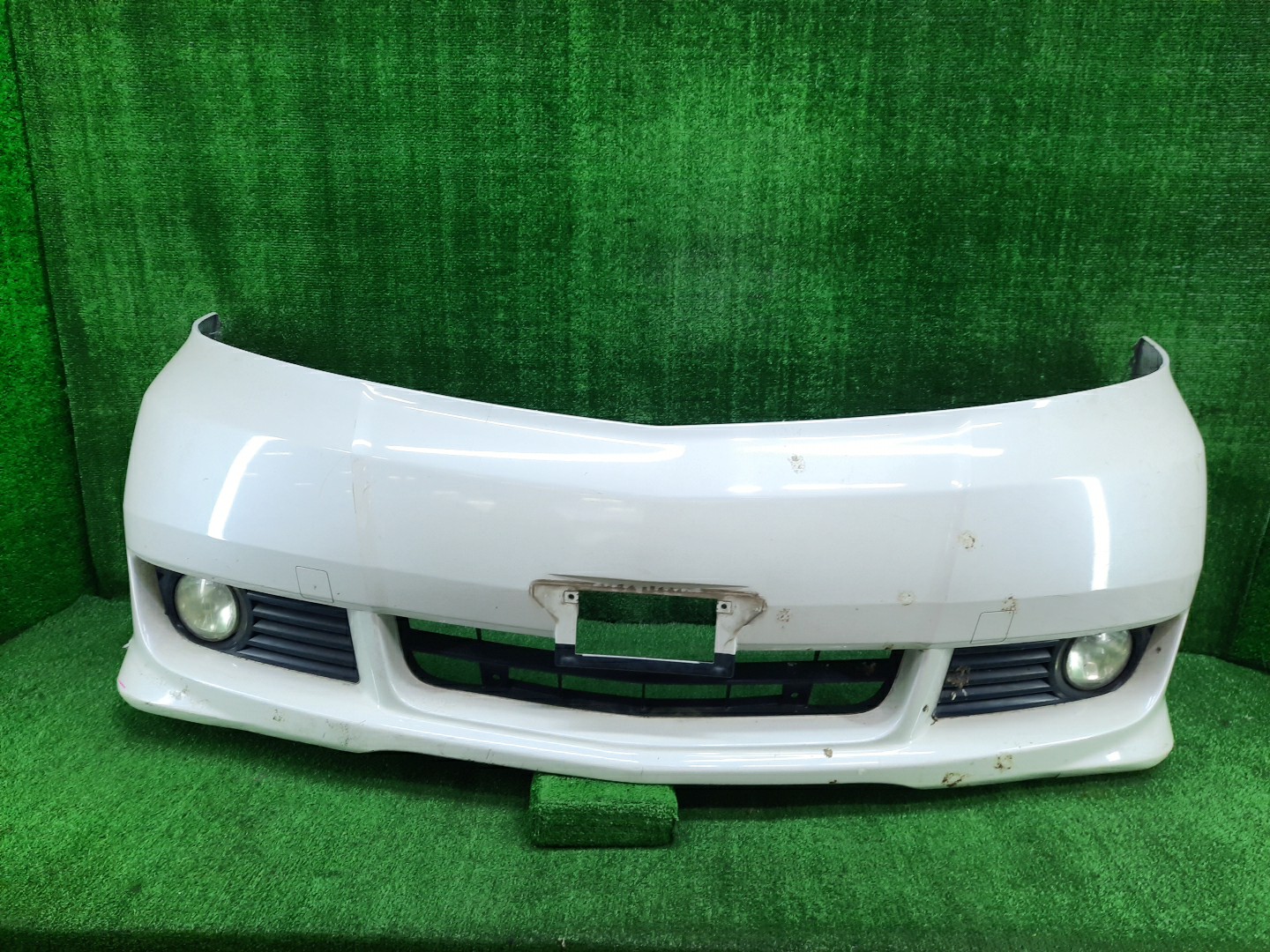 Бампер передний TOYOTA ALPHARD MNH15W, MNH10W, ANH15W, ANH10W 12786 1 ракурс