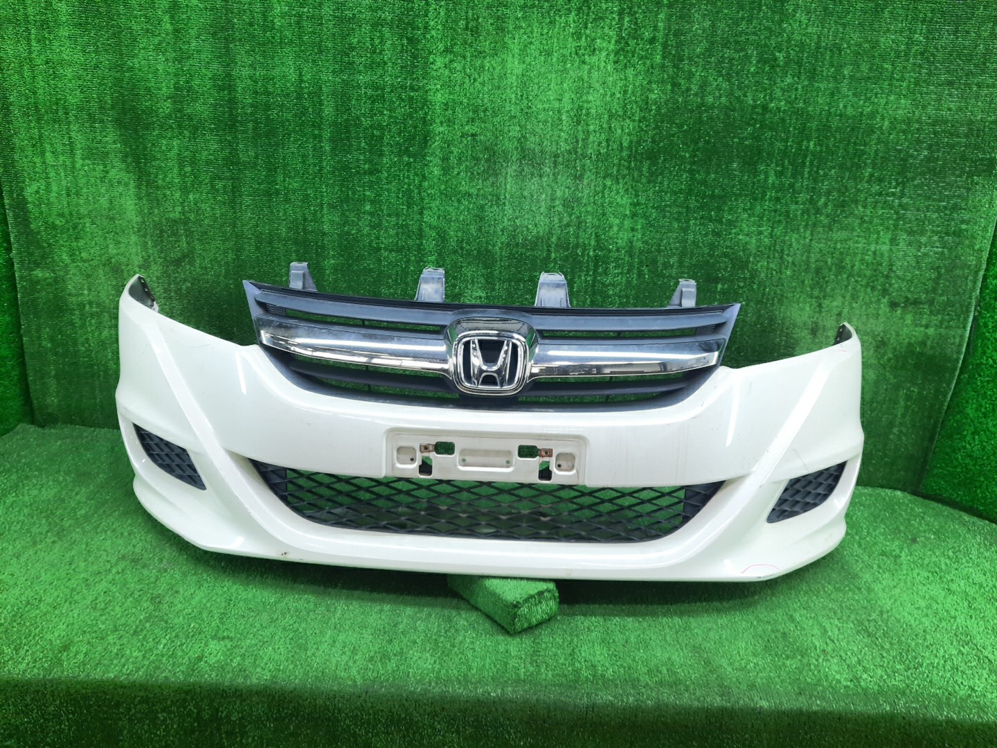 Бампер передний HONDA STREAM RN9, RN6, RN7, RN8 12847 1 ракурс