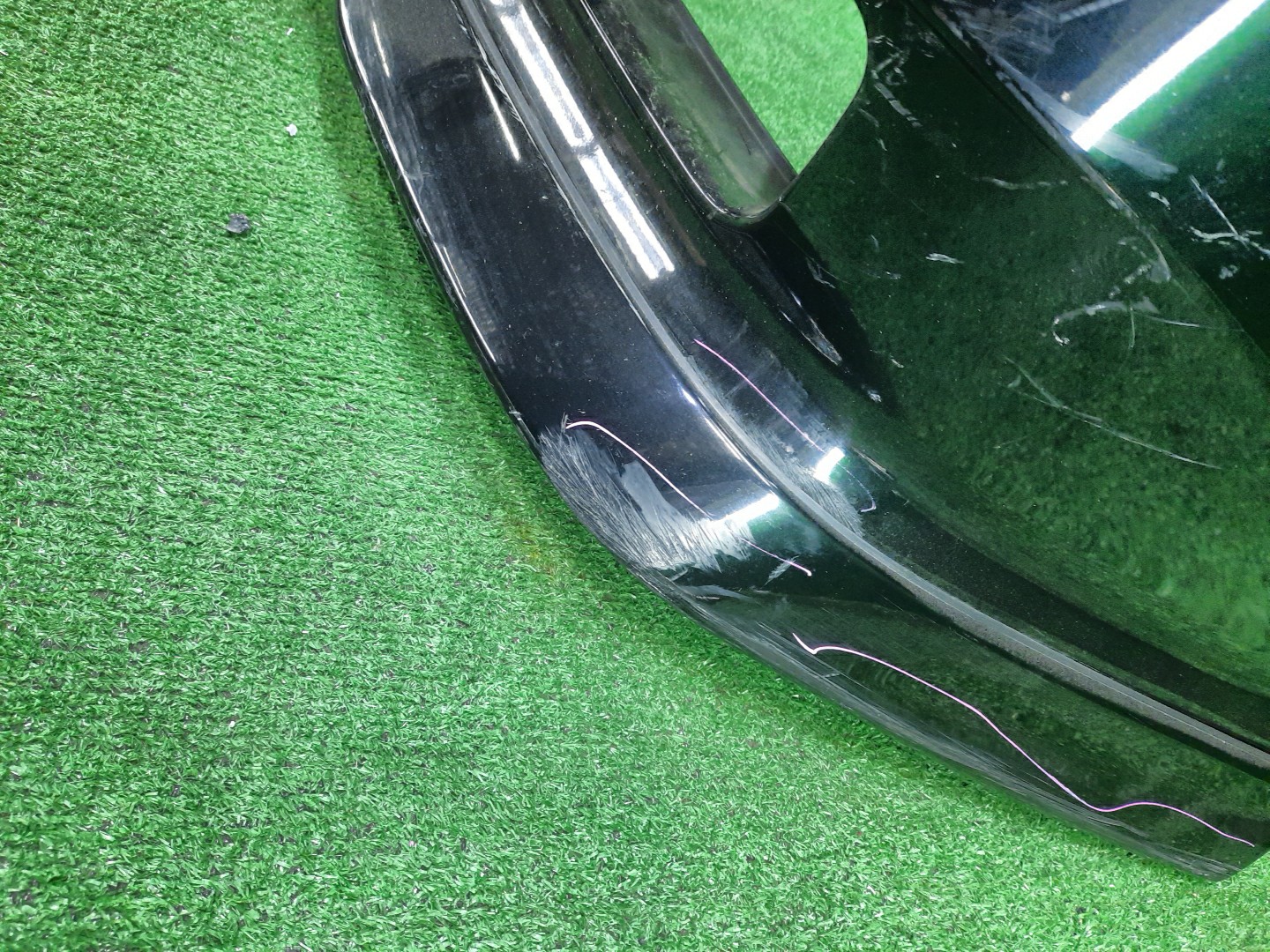 Бампер передний HONDA INSPIRE, SABER UA4, UA5 12882 5 ракурс Бампер передний HONDA INSPIRE, SABER UA4, UA5 12882 5 ракурс