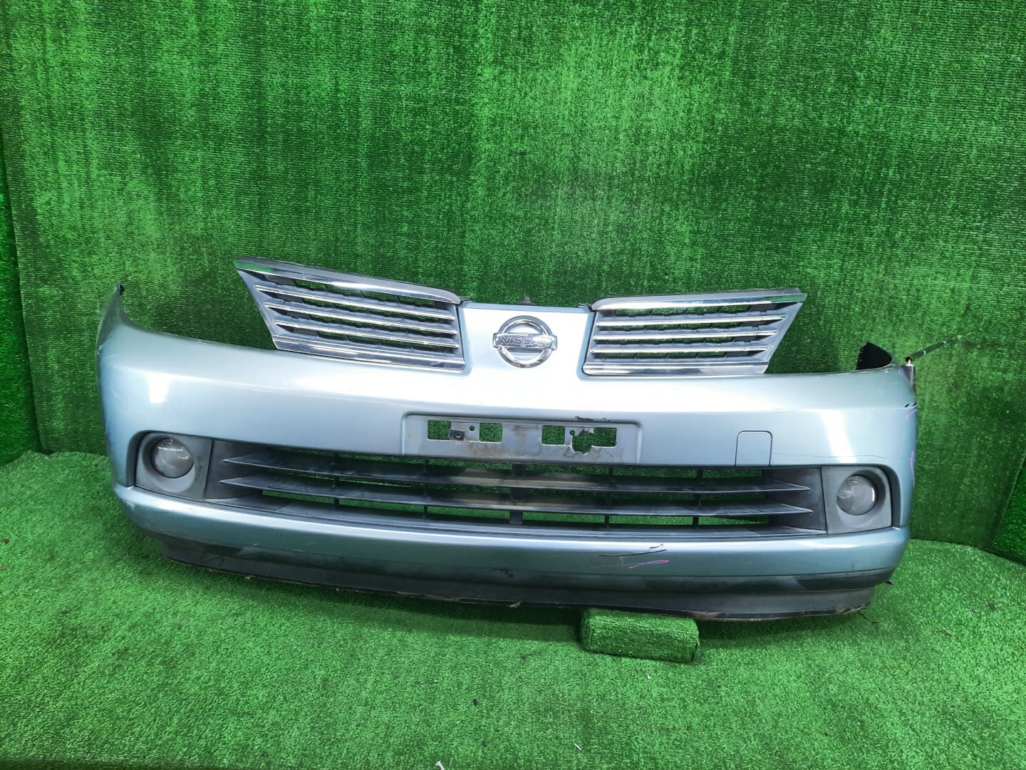 Бампер передний NISSAN TIIDA, TIIDA LATIO C11, NC11, JC11, SC11, SNC11, SJC11 12945 1 ракурс