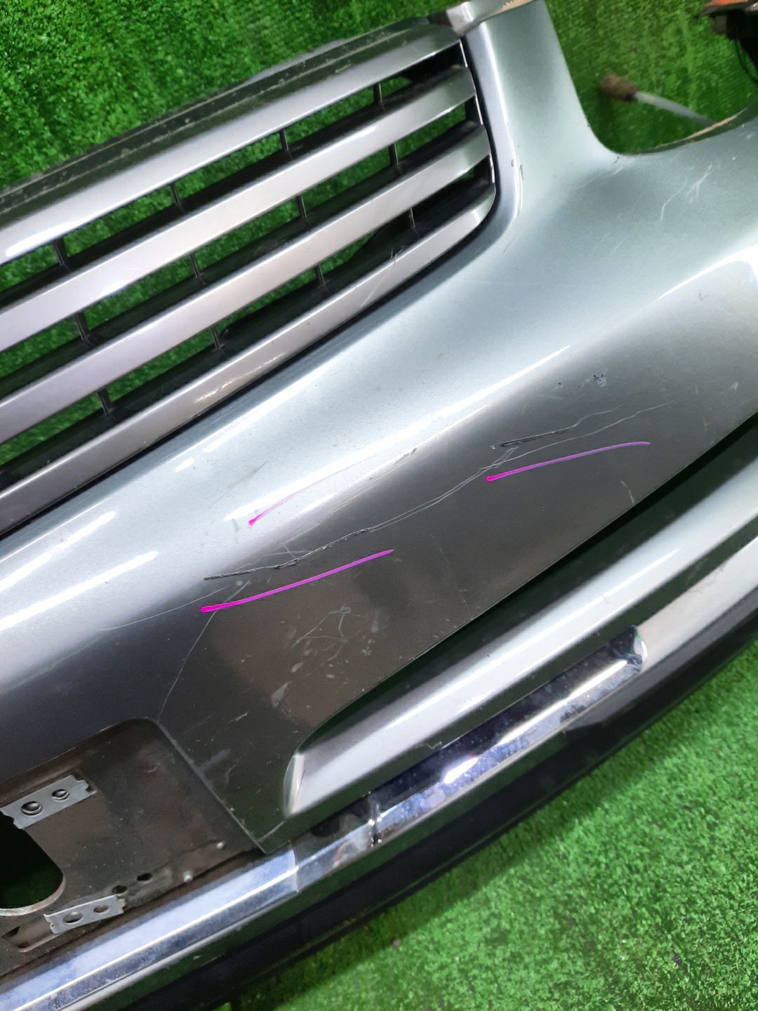 Бампер передний NISSAN SKYLINE V35 13016 4 ракурс