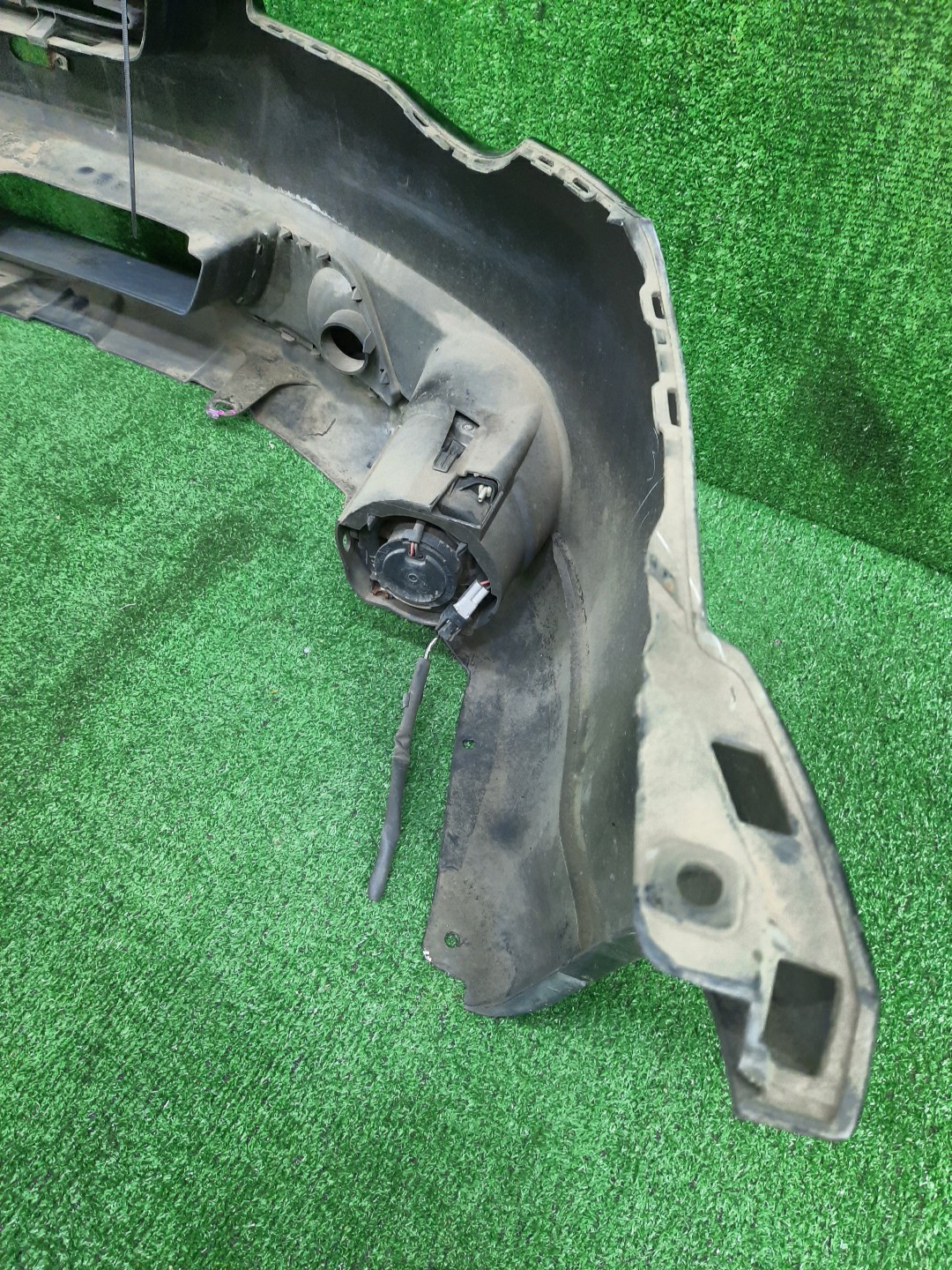 Бампер передний для SUBARU OUTBACK BPH, BP9, BPE, 13018 6 ракурс Бампер передний для SUBARU OUTBACK BPH, BP9, BPE, 13018 6 ракурс