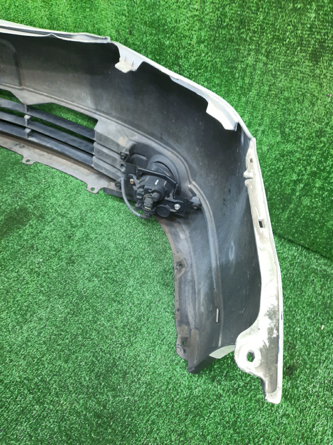 Бампер передний NISSAN TEANA J31, PJ31, TNJ31 13025 5 ракурс