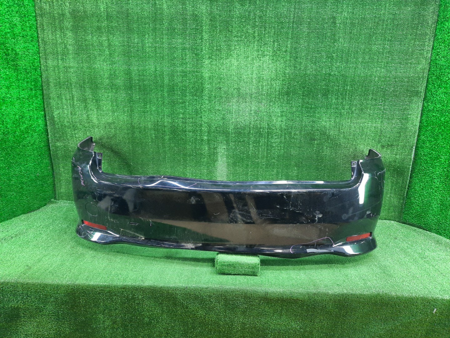 Бампер задний TOYOTA IPSUM ACM21W, ACM26W 13066 1 ракурс