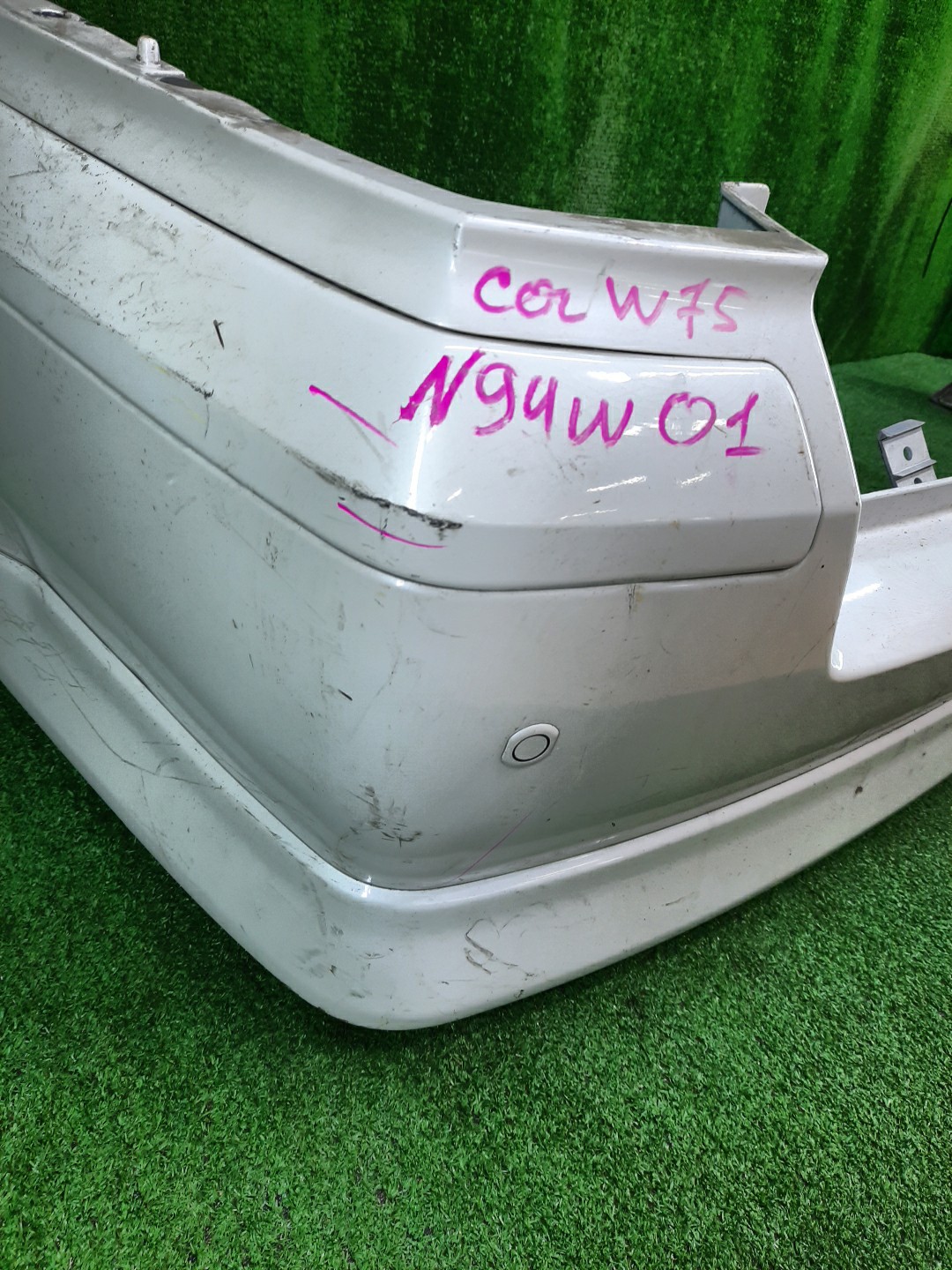 Бампер задний MITSUBISHI CHARIOT GRANDIS, CHARIOT N84W, N94W, N96W, N86W 13069 3 ракурс