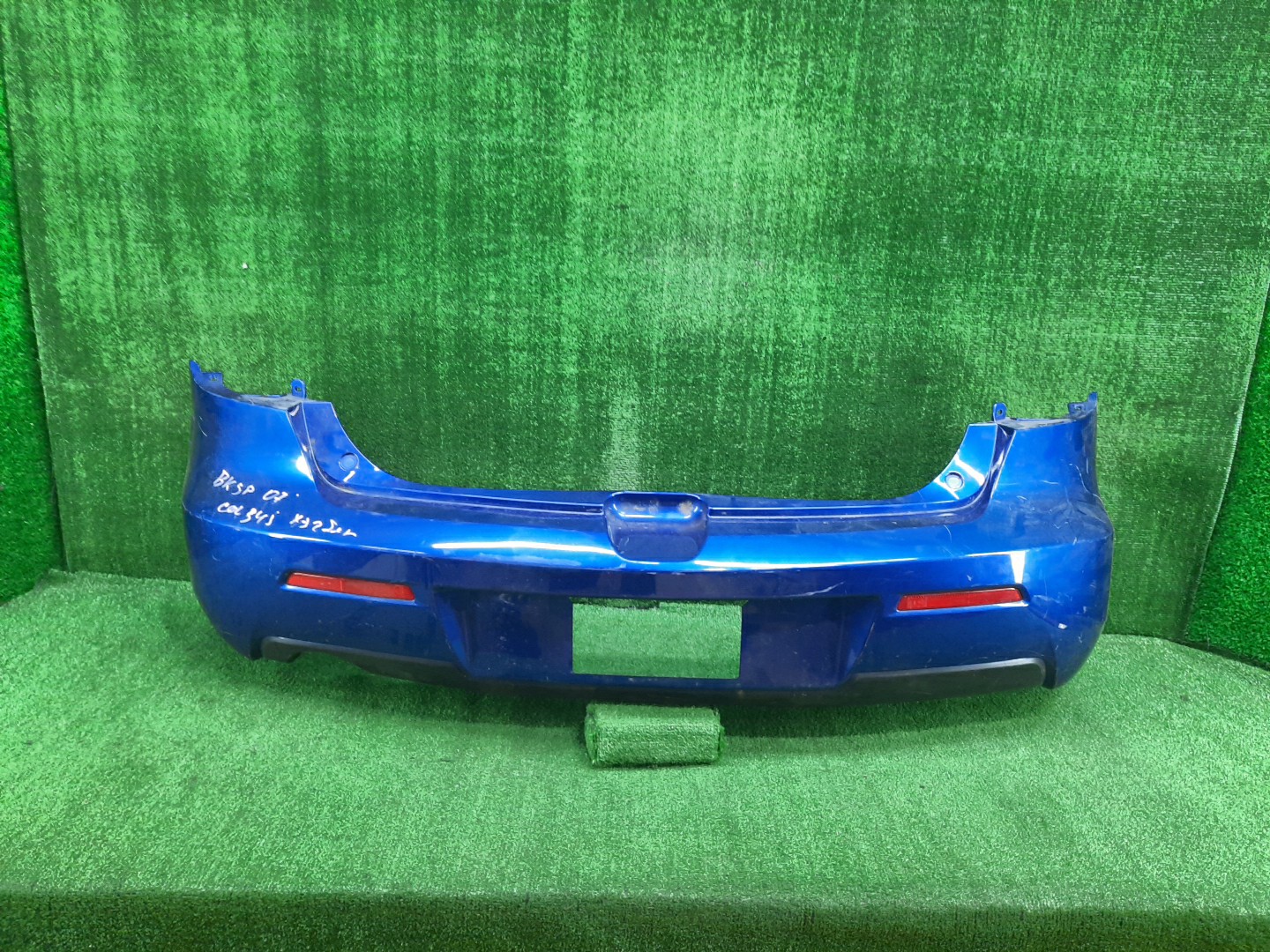 Бампер задний MAZDA AXELA, MAZDA 3, 3 BK5P, BK3P, BKEP, BK WAGON 1 ракурс