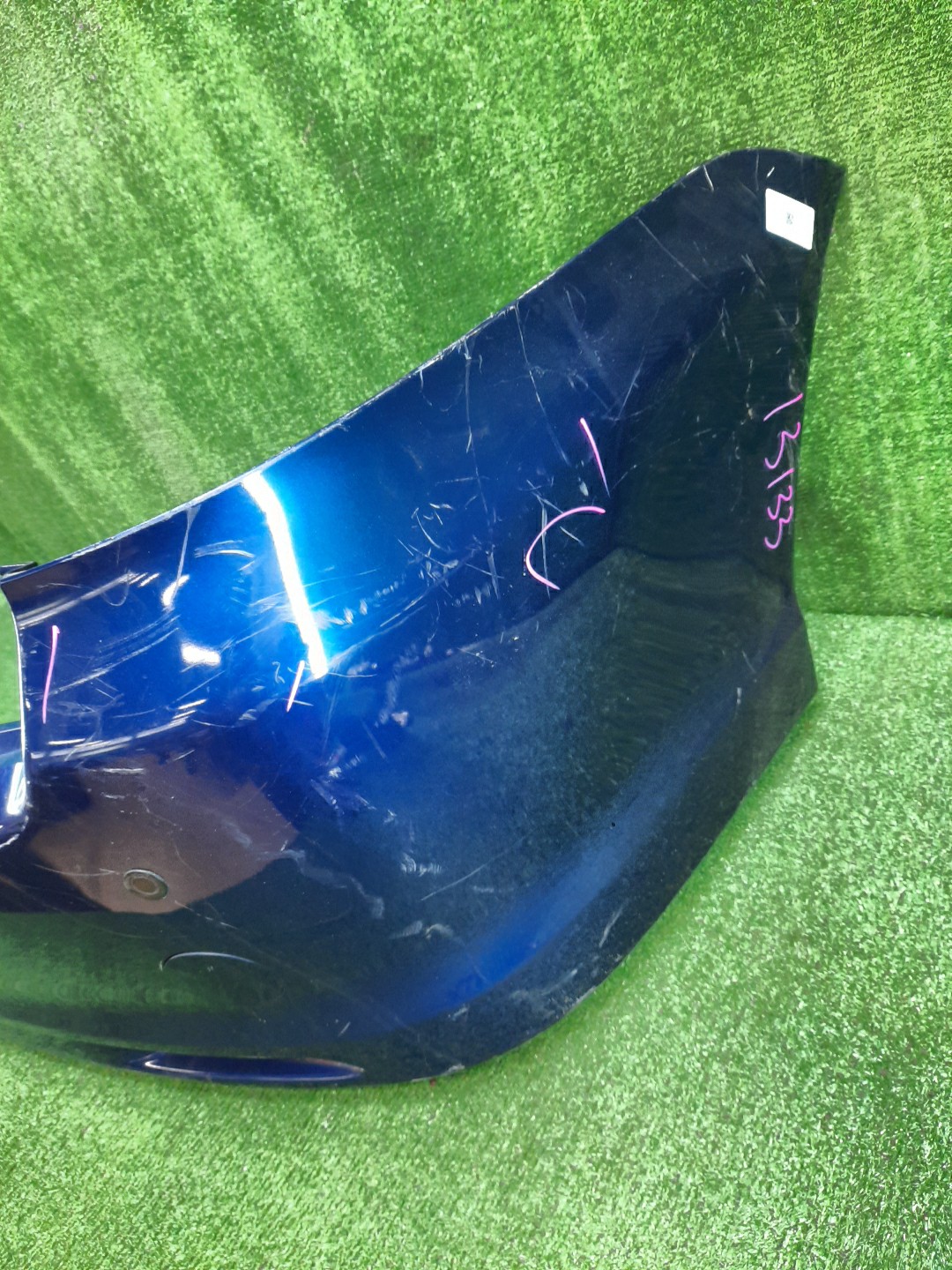 Бампер задний TOYOTA IPSUM ACM21W, ACM26W 13133 5 ракурс