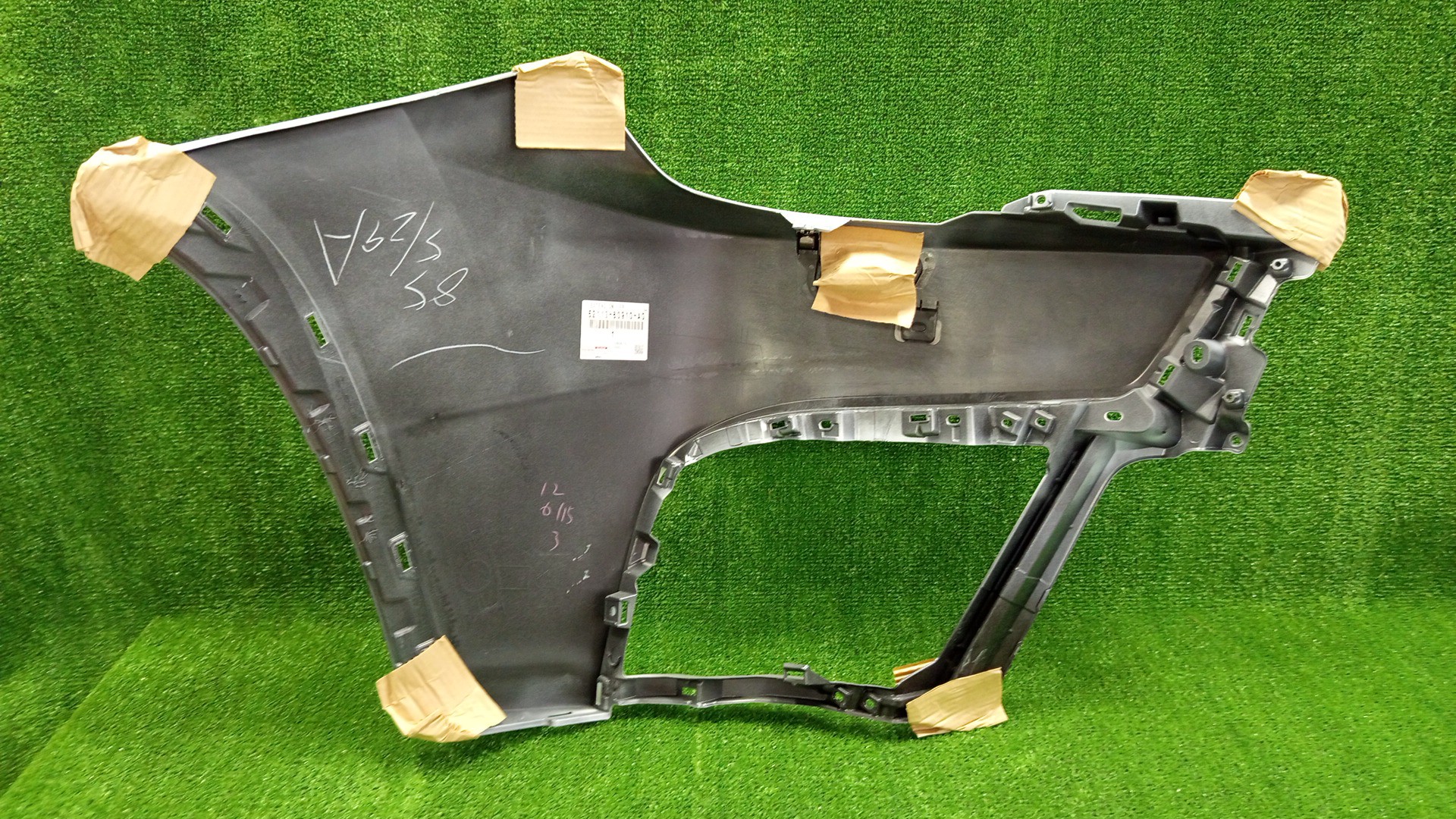 Бампер левый передний LEXUS LX600 VJA310W 52113-60910-A0 2 ракурс