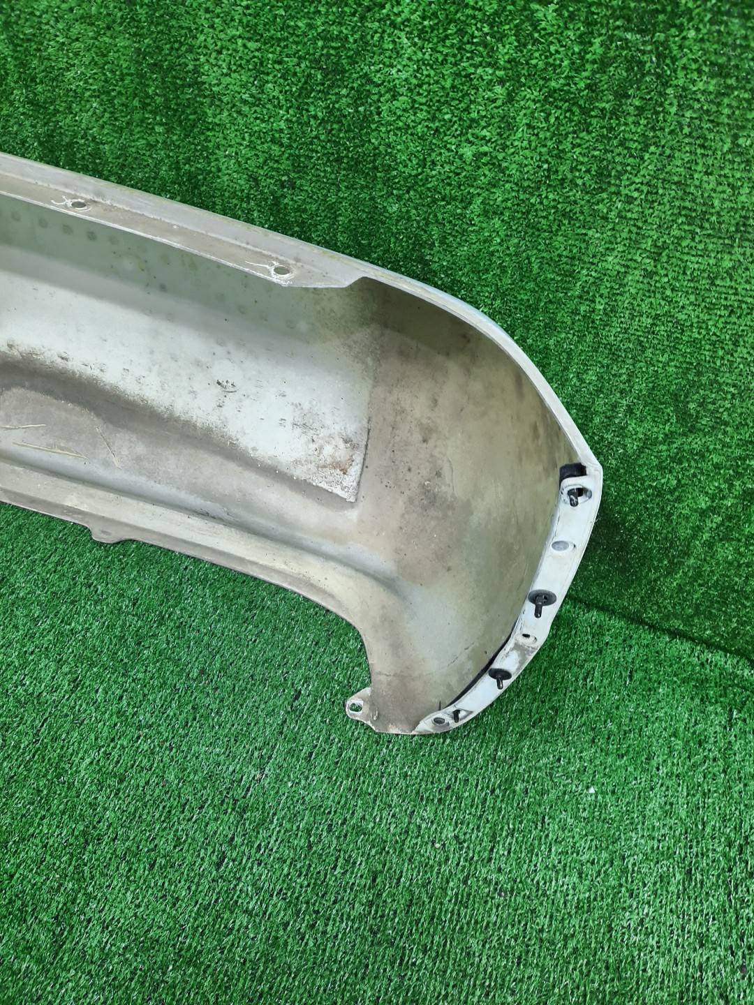 Бампер задний TOYOTA CHASER GX90, JZX90, SX90, JZX91, JZX93, LX90 13239 4 ракурс