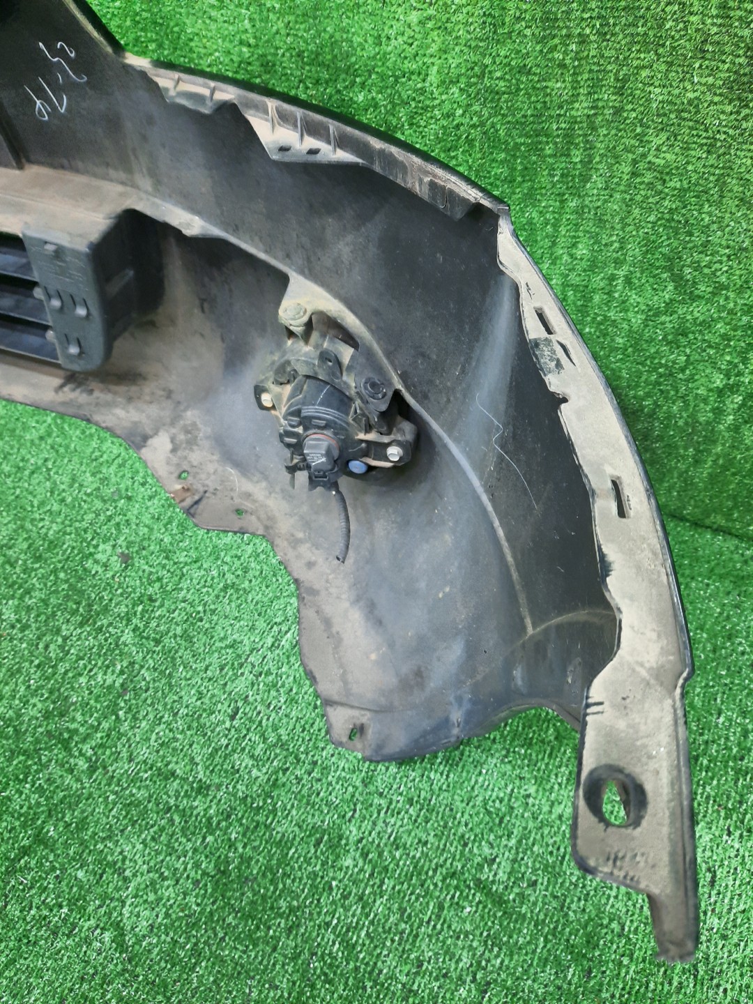 Бампер передний NISSAN DUALIS J10, KNJ10, KJ10, NJ10 13336 5 ракурс