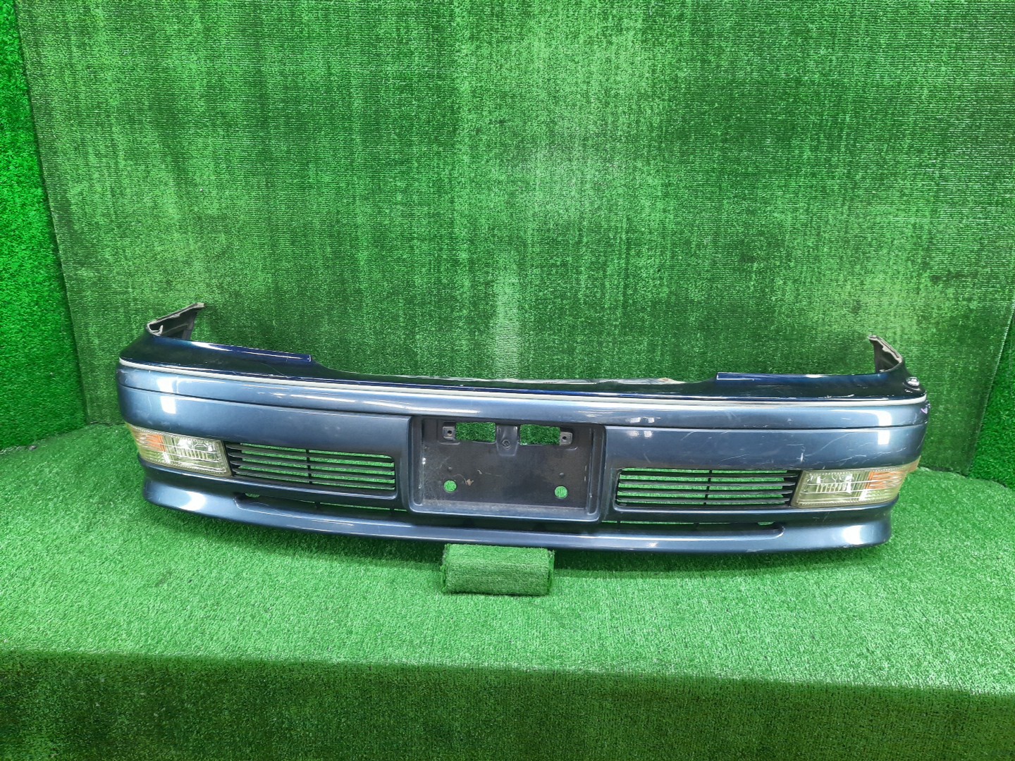 Бампер передний TOYOTA CROWN JZS151, JZS155, GS151, LS151, JZS157, JZS153 13337 1 ракурс