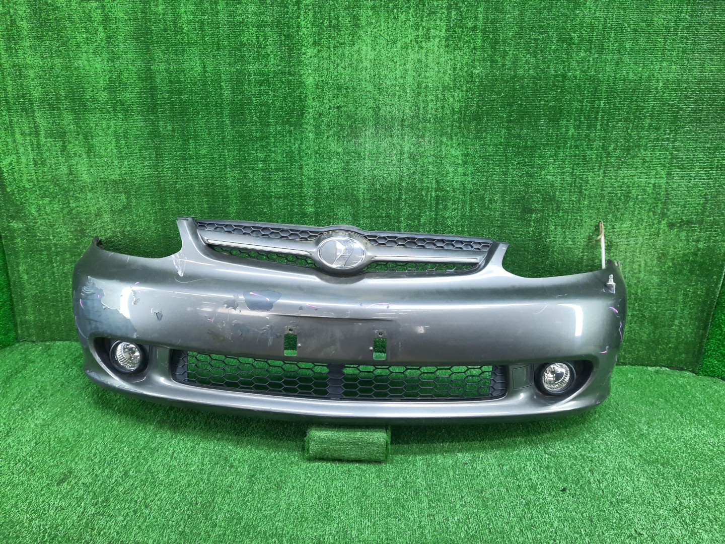 Бампер передний TOYOTA PLATZ NCP12, SCP11, NCP16 13342 1 ракурс