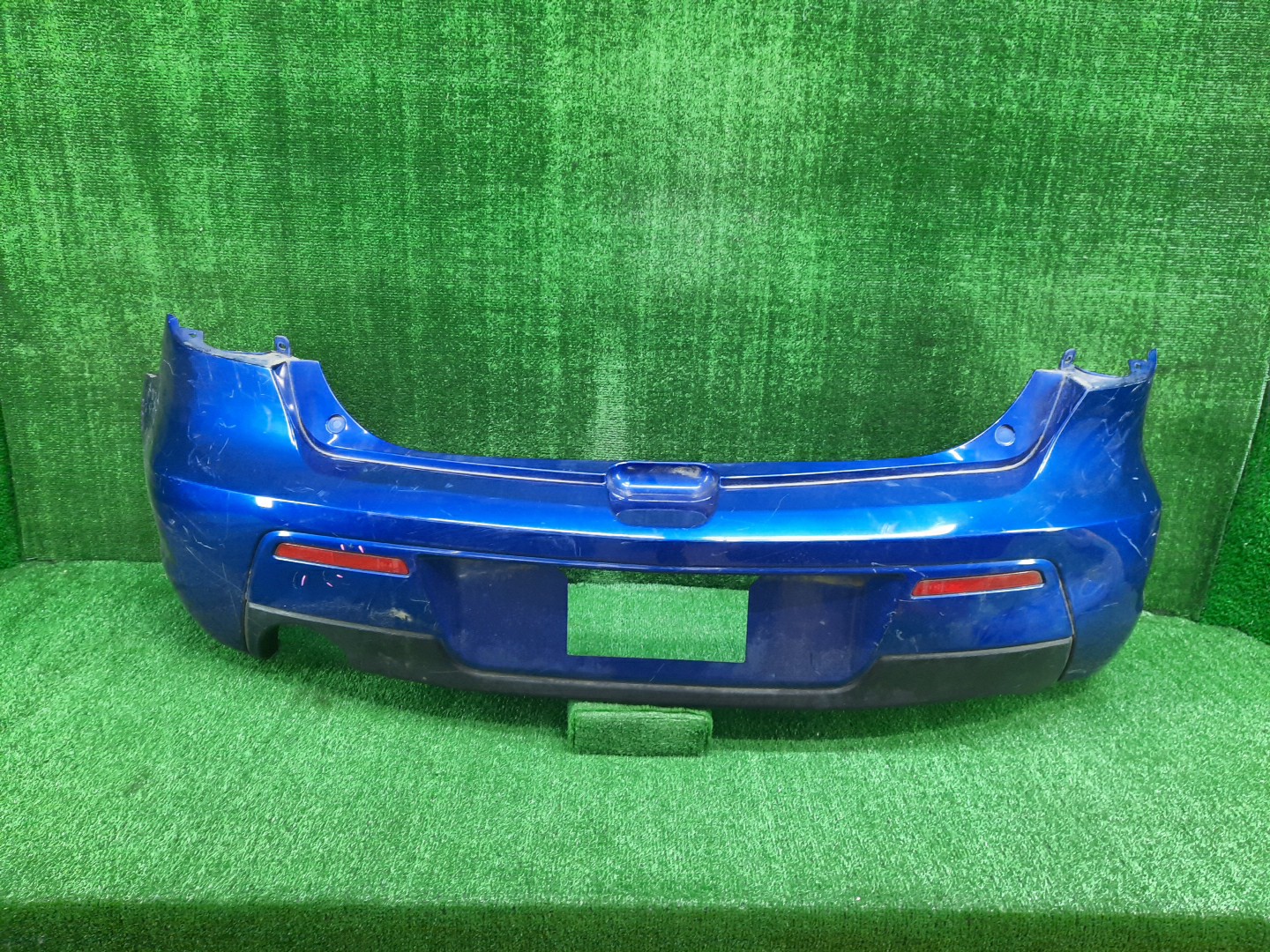 Бампер задний MAZDA AXELA, MAZDA 3, 3 BK5P, BK3P, BKEP, BK WAGON 2 ракурс