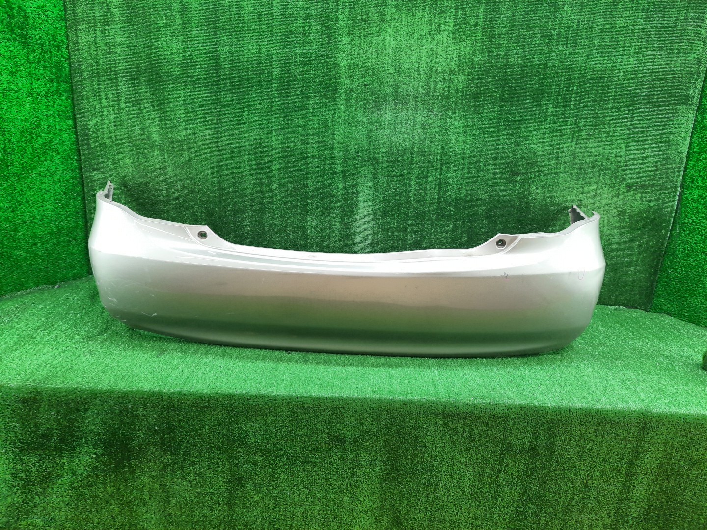 Бампер задний TOYOTA COROLLA  AXIO NZE141, NZE144, ZRE142, ZRE144 13388 1 ракурс