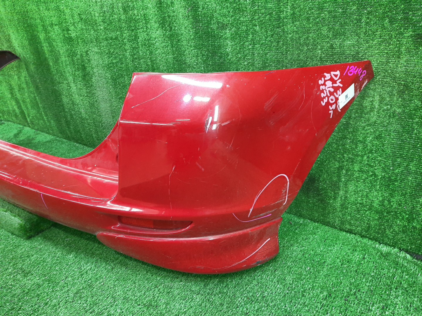 Бампер задний MAZDA DEMIO DY3W, DY5W, DY3R 13448 2 ракурс