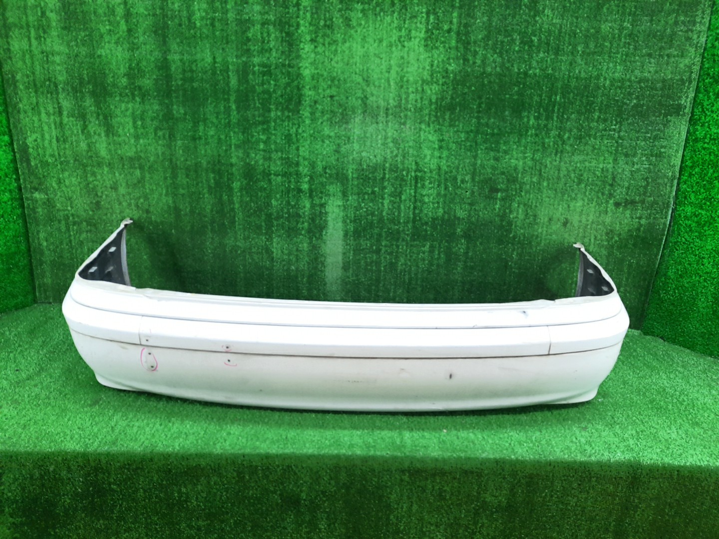 Бампер задний NISSAN BLUEBIRD SYLPHY G10, QG10, FG10, TG10, QNG10 13456 1 ракурс