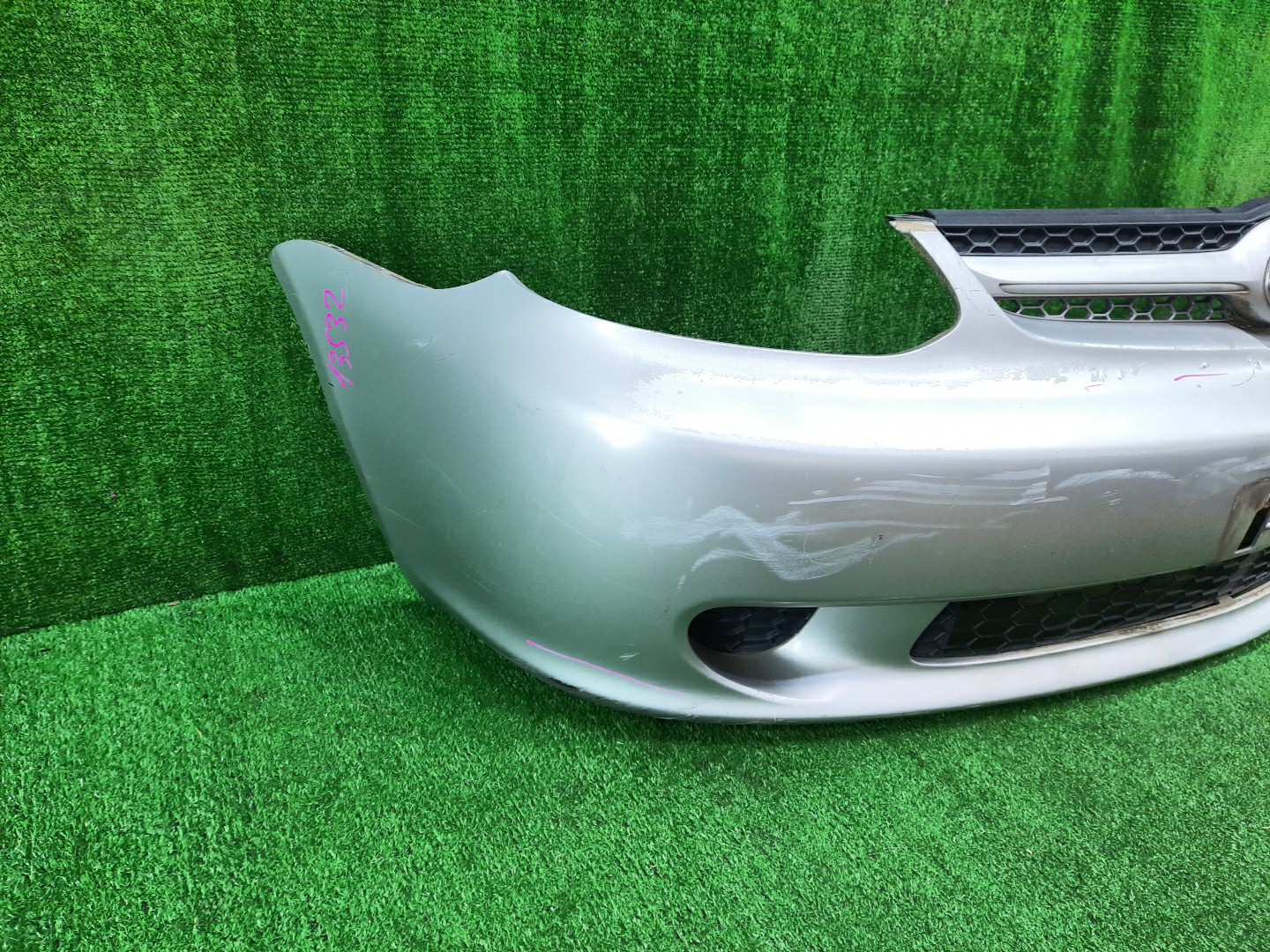 Бампер передний TOYOTA PLATZ NCP12, SCP11, NCP16 13532 4 ракурс
