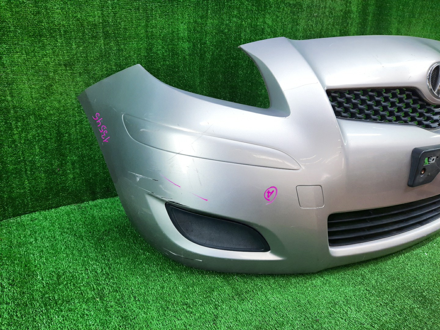 Бампер передний TOYOTA VITZ, YARIS NCP96, SCP90, KSP90, NCP95, NCP91 13545 2 ракурс