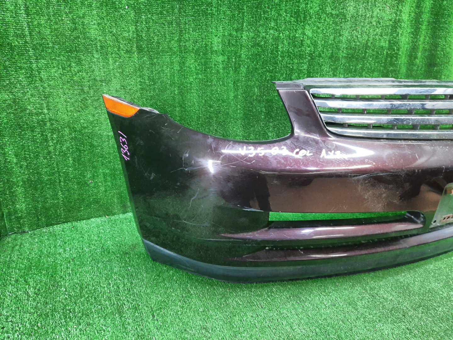 Бампер передний NISSAN SKYLINE V35 13631 2 ракурс