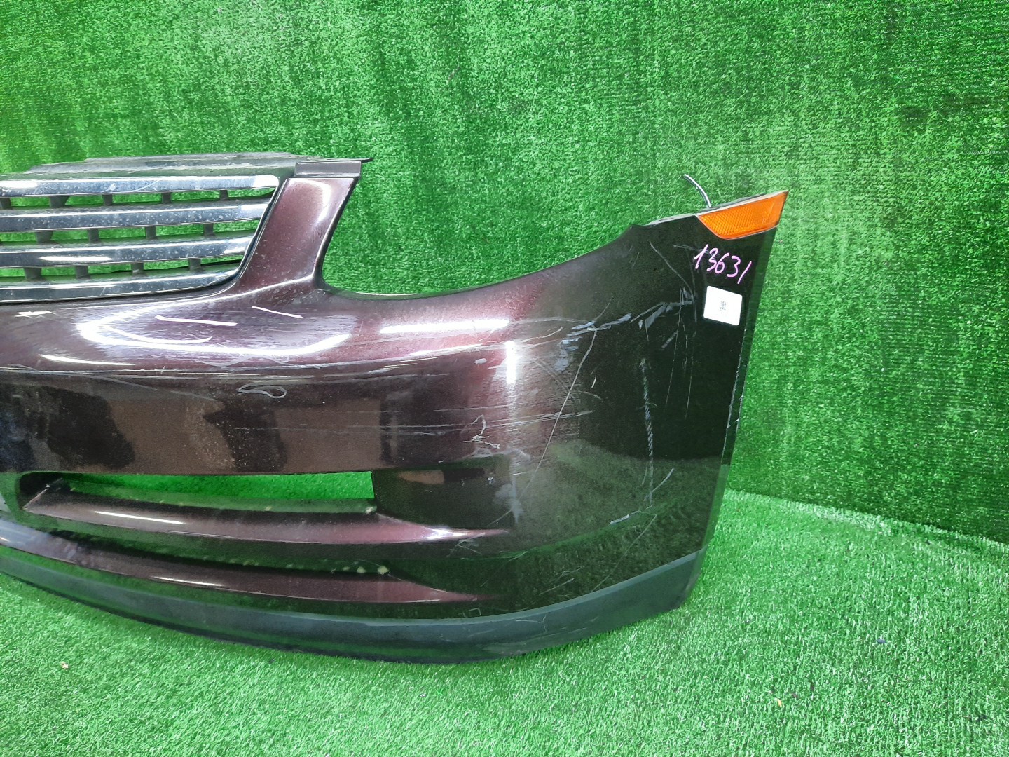 Бампер передний NISSAN SKYLINE V35 13631 5 ракурс