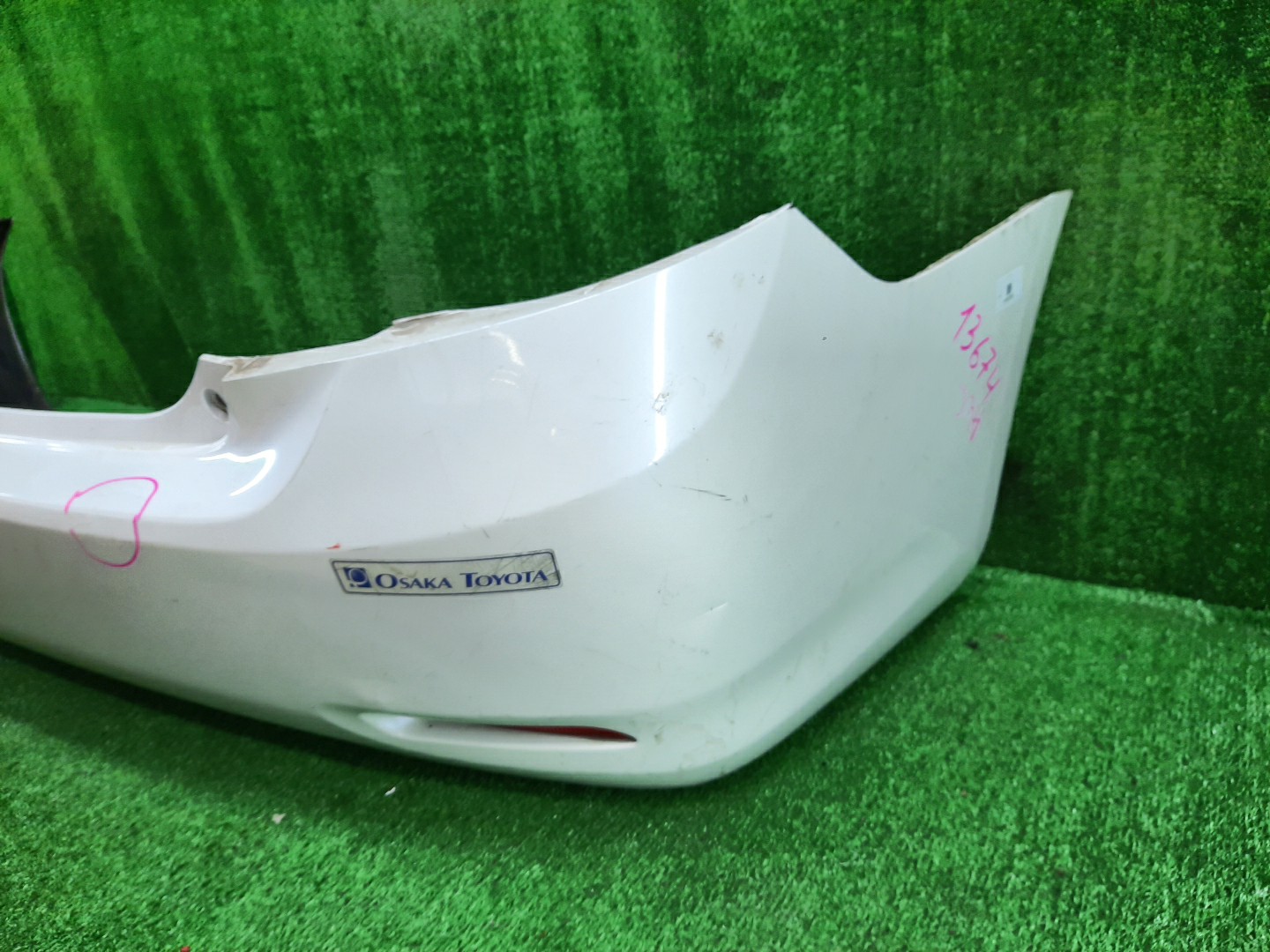 Бампер задний TOYOTA ALLION ZRT265, ZRT260, NZT260, ZRT261 13674 3 ракурс
