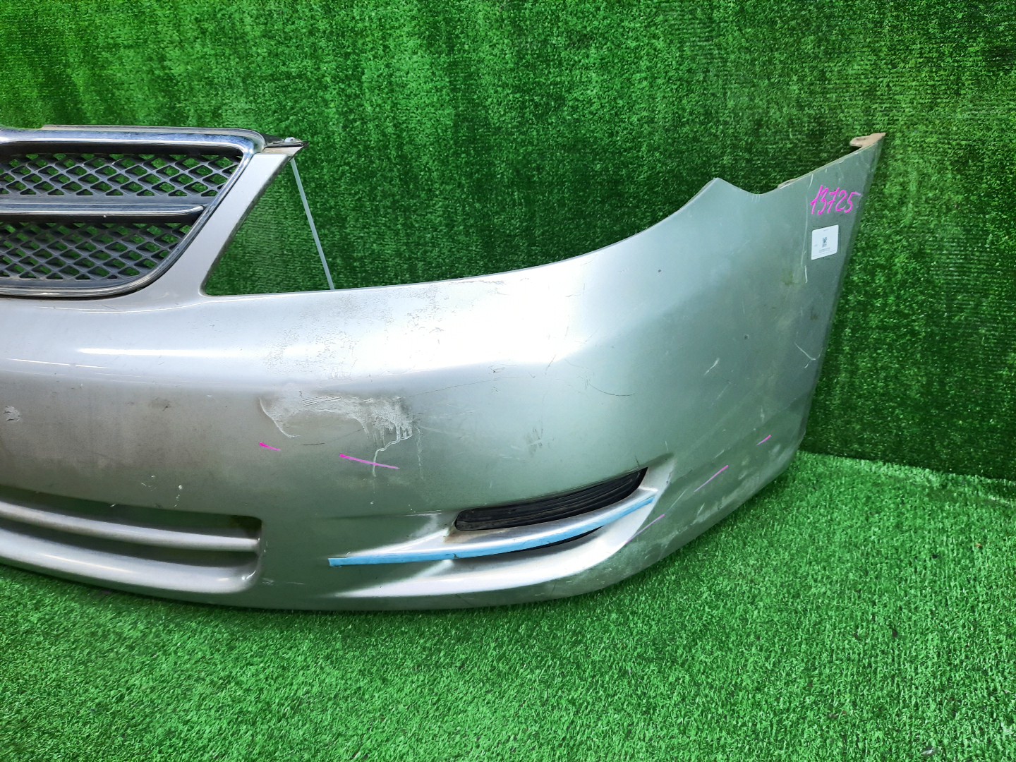 Бампер передний TOYOTA COROLLA, COROLLA FIELDER ZZE124, NZE121, NZE120, ZZE122, NZE124, CE121, NZE121G, ZZE123G, ZZE124G, ZZE122G, NZE124G 13725 3 ракурс
