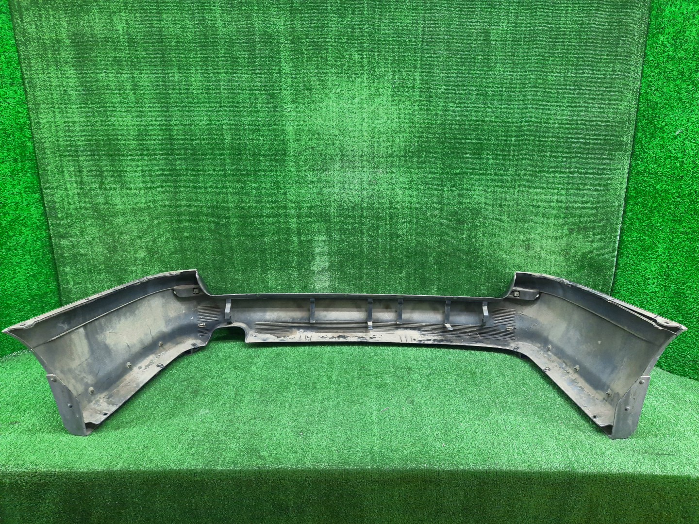 Бампер задний NISSAN AVENIR, EXPERT W11, PNW11, PW11, RW11, VW11, VNW11 13736 5 ракурс