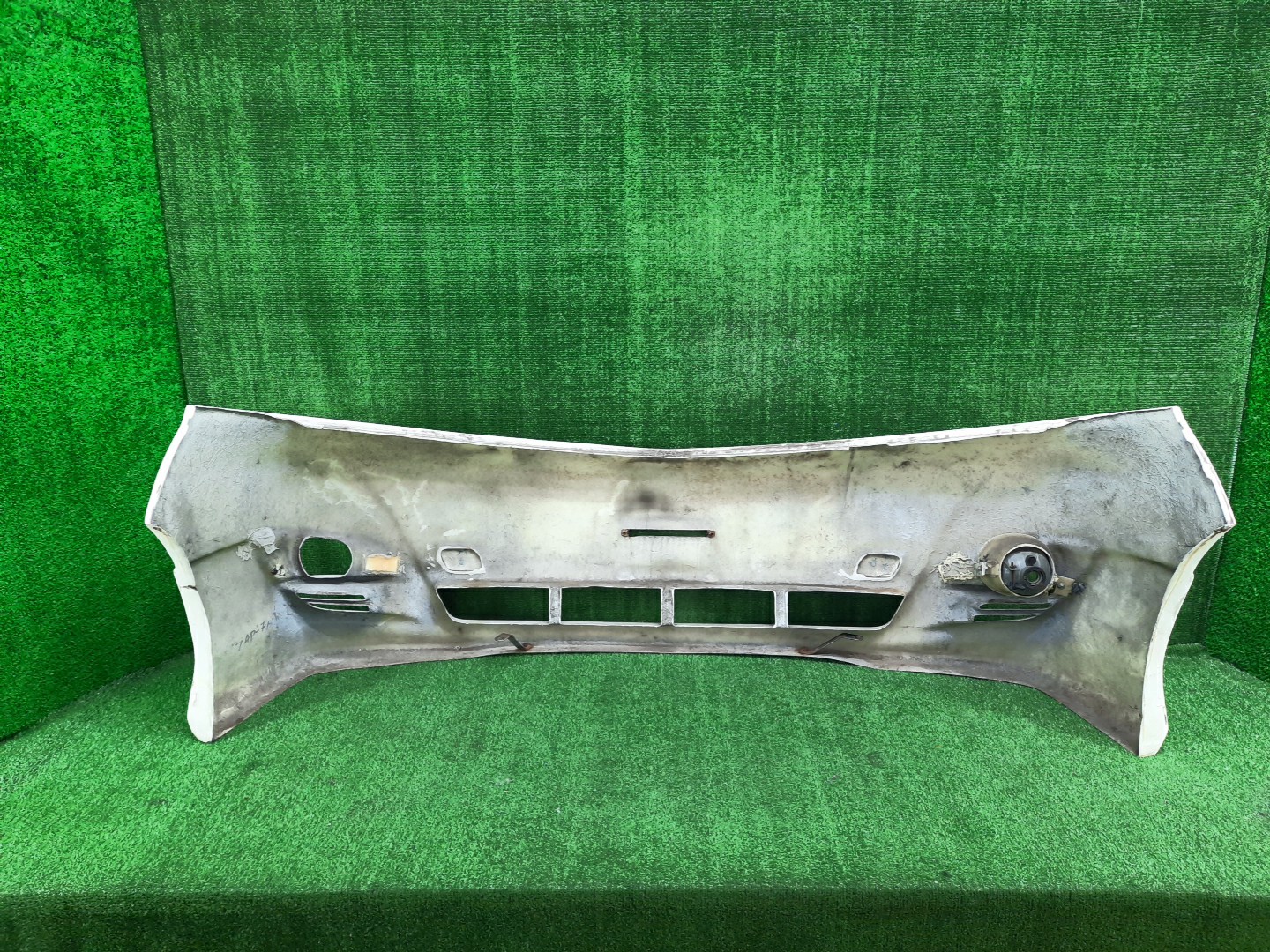 Бампер передний TOYOTA ALPHARD MNH15W, MNH10W, ANH15W, ANH10W 13795 4 ракурс