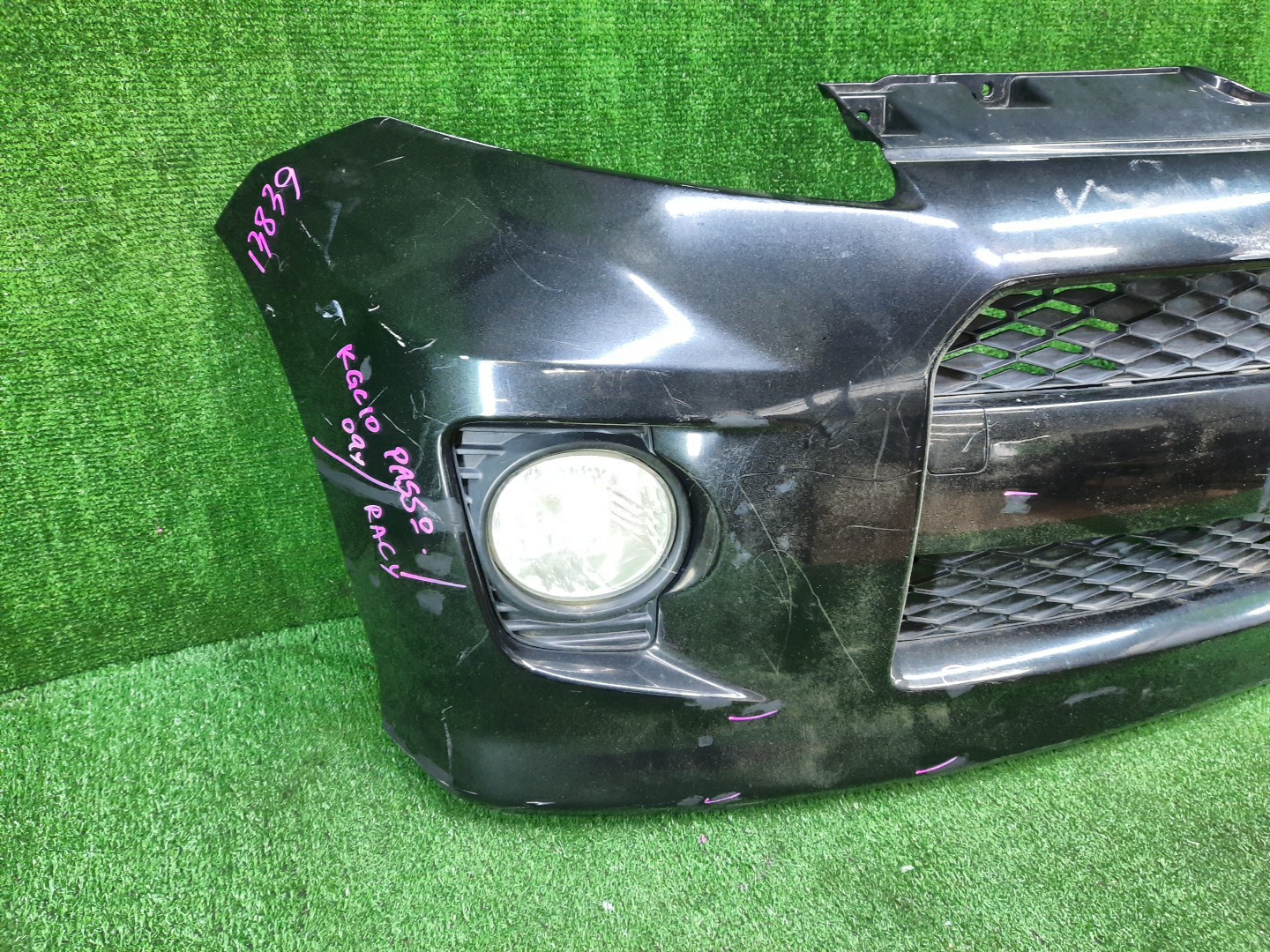 Бампер передний TOYOTA PASSO, BOON KGC15, KGC10, QNC10, M301S, M310S, M312S, M300S RACY 2 ракурс
