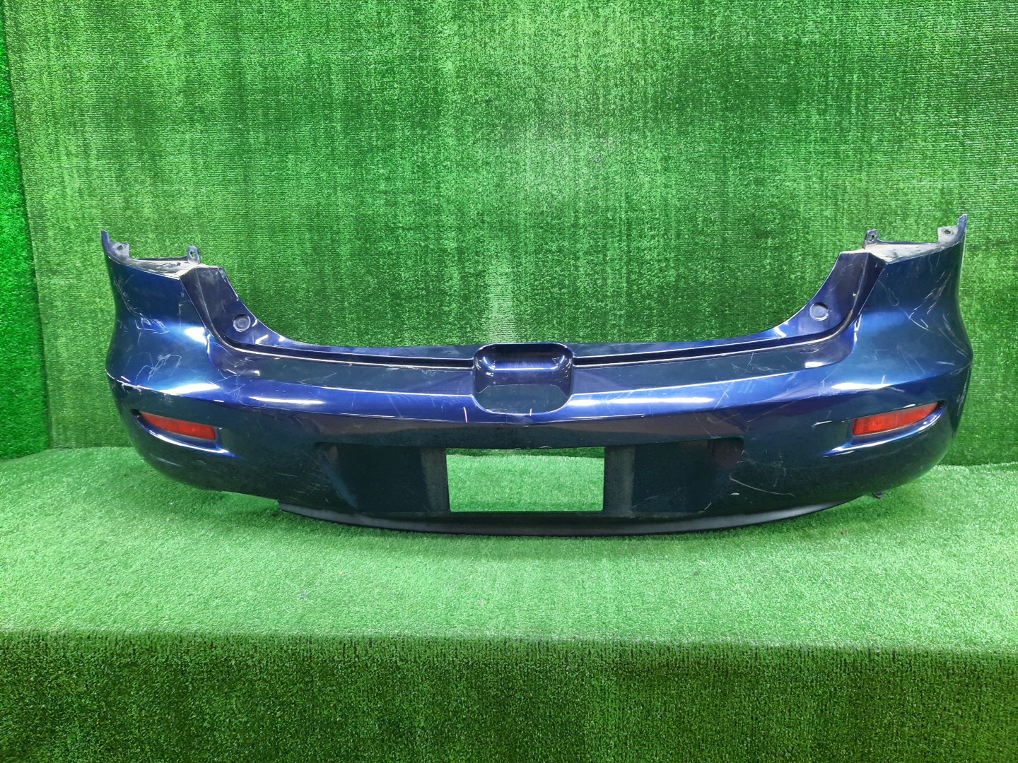 Бампер задний MAZDA AXELA, MAZDA 3, 3 BK5P, BK3P, BKEP, BK WAGON 1 ракурс