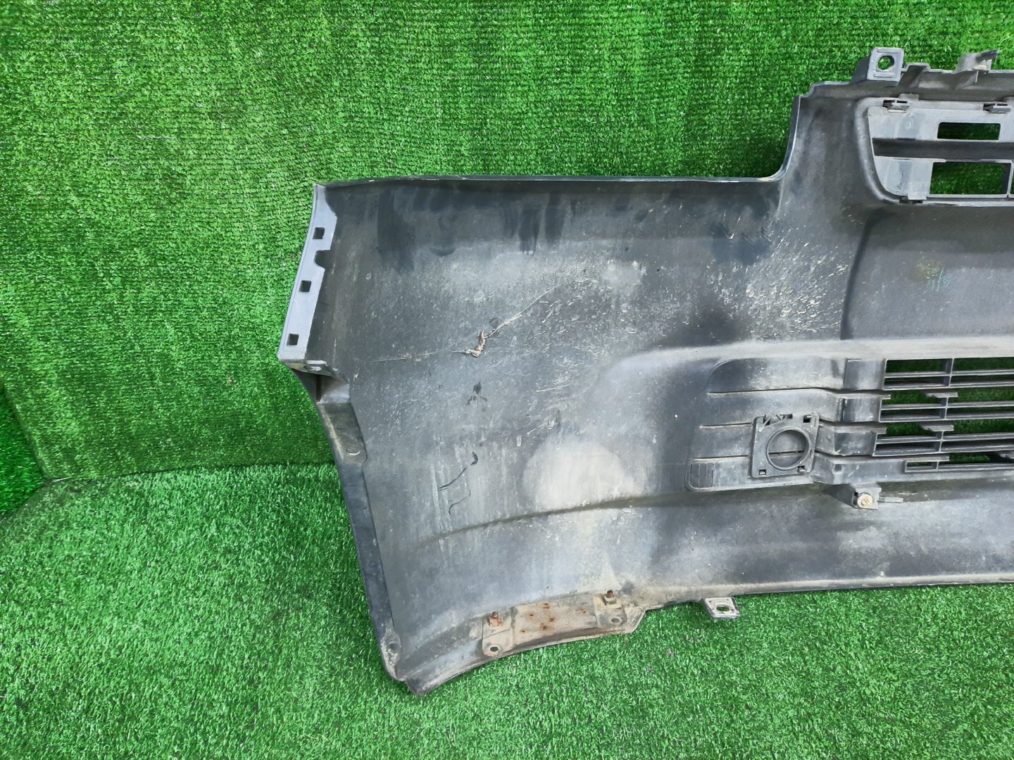 Бампер передний TOYOTA LITE ACE, TOWN ACE S412U, S402M, S402U, S412M 13873 5 ракурс