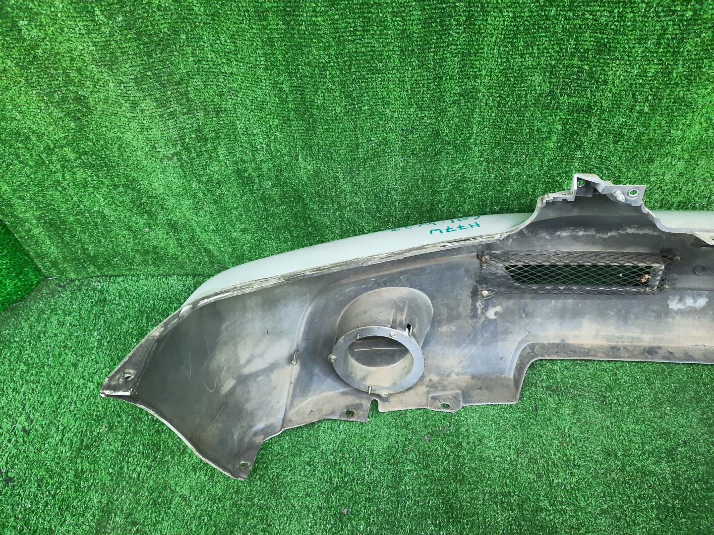 Бампер передний MITSUBISHI PAJERO IO H76W, H66W, H67W, H77W 13919 5 ракурс