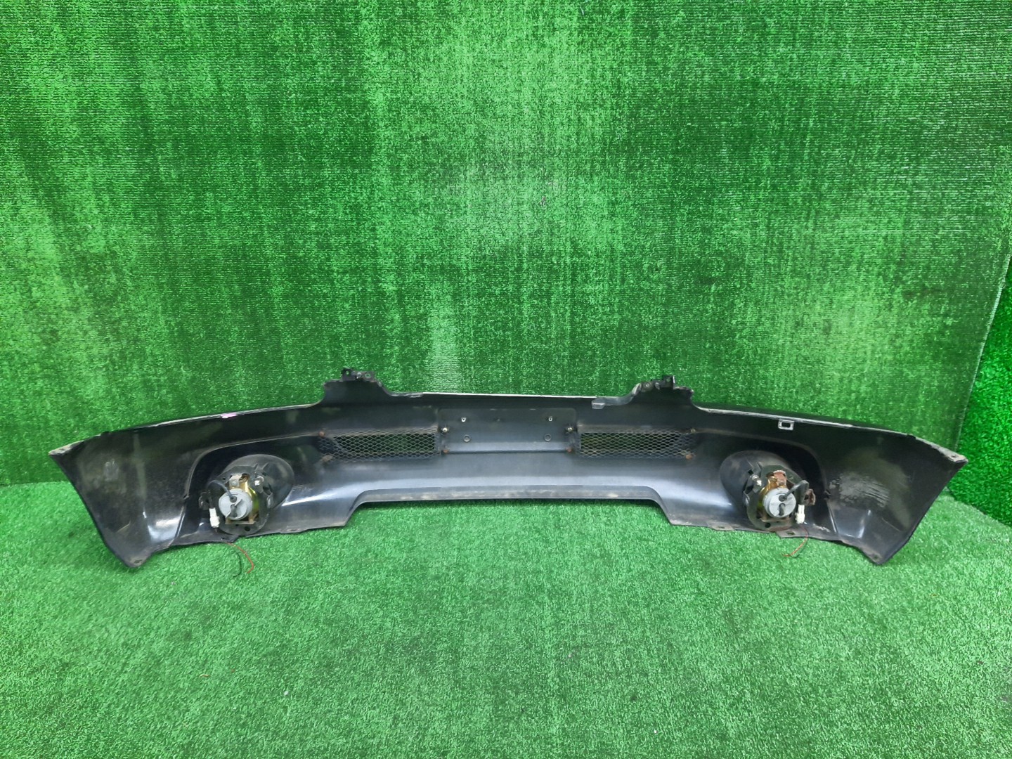 Бампер передний MITSUBISHI PAJERO IO H76W, H66W, H67W, H77W 13922 4 ракурс