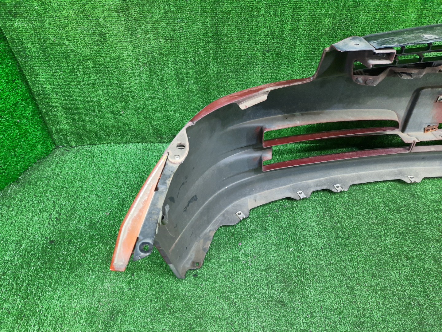 Бампер передний NISSAN SKYLINE V35 13938 5 ракурс