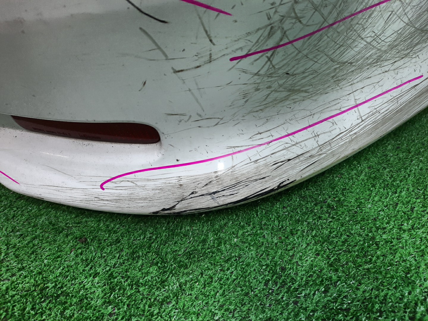 Бампер задний TOYOTA IPSUM ACM21W, ACM26W 13955 5 ракурс