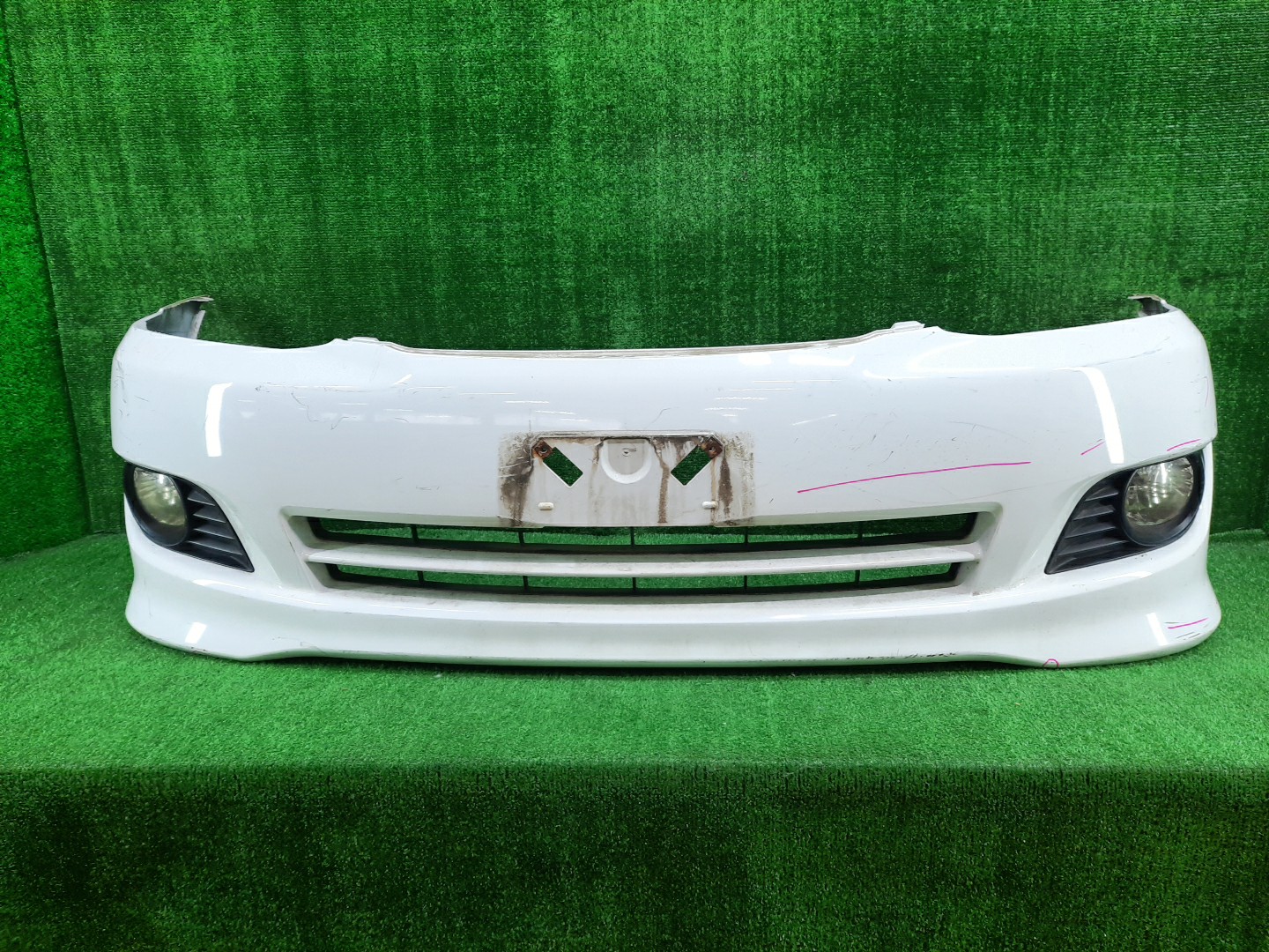 Бампер передний TOYOTA IPSUM ACM21W, ACM26W 13968 1 ракурс